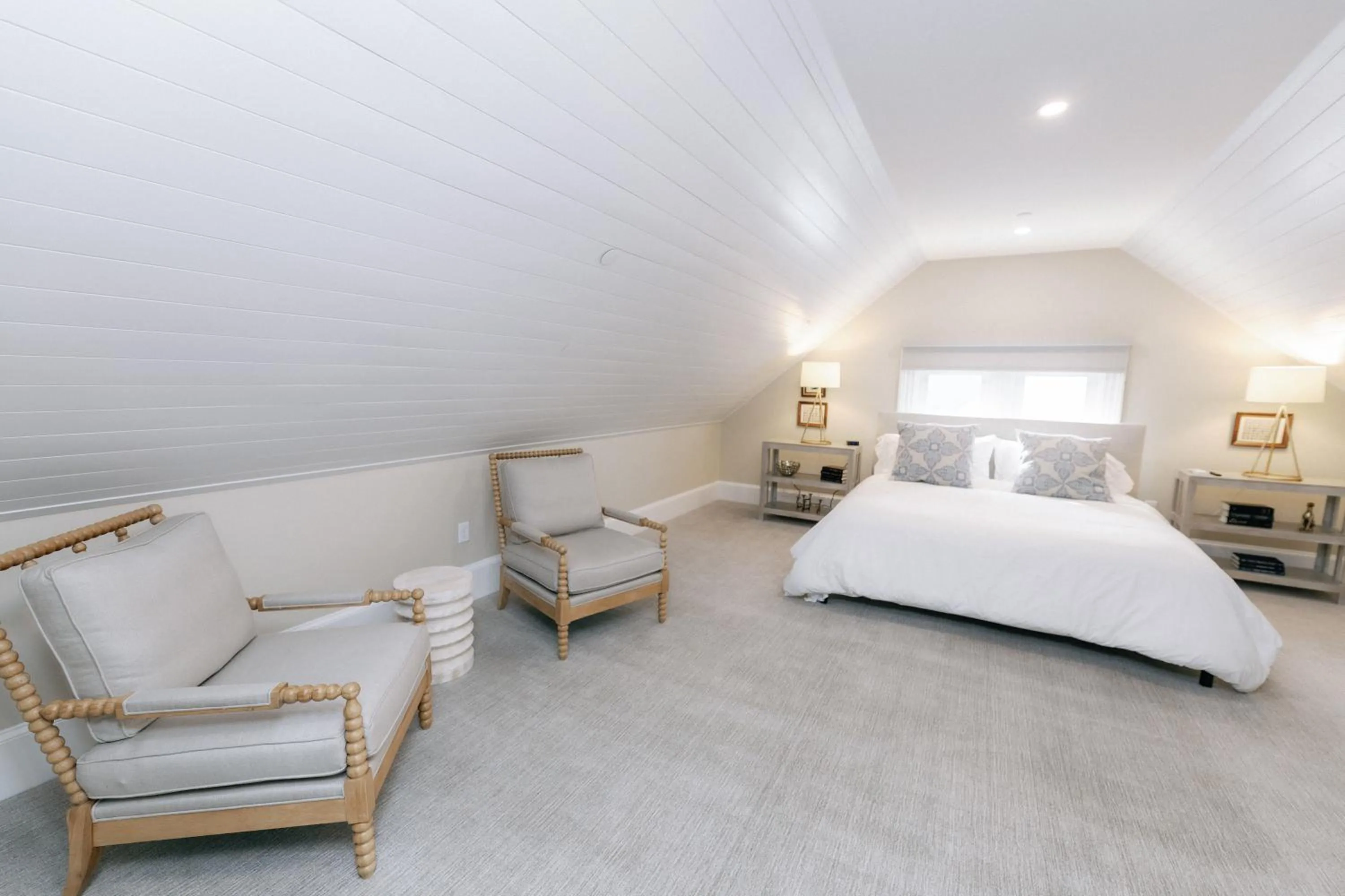 Bed in The Bell Inn