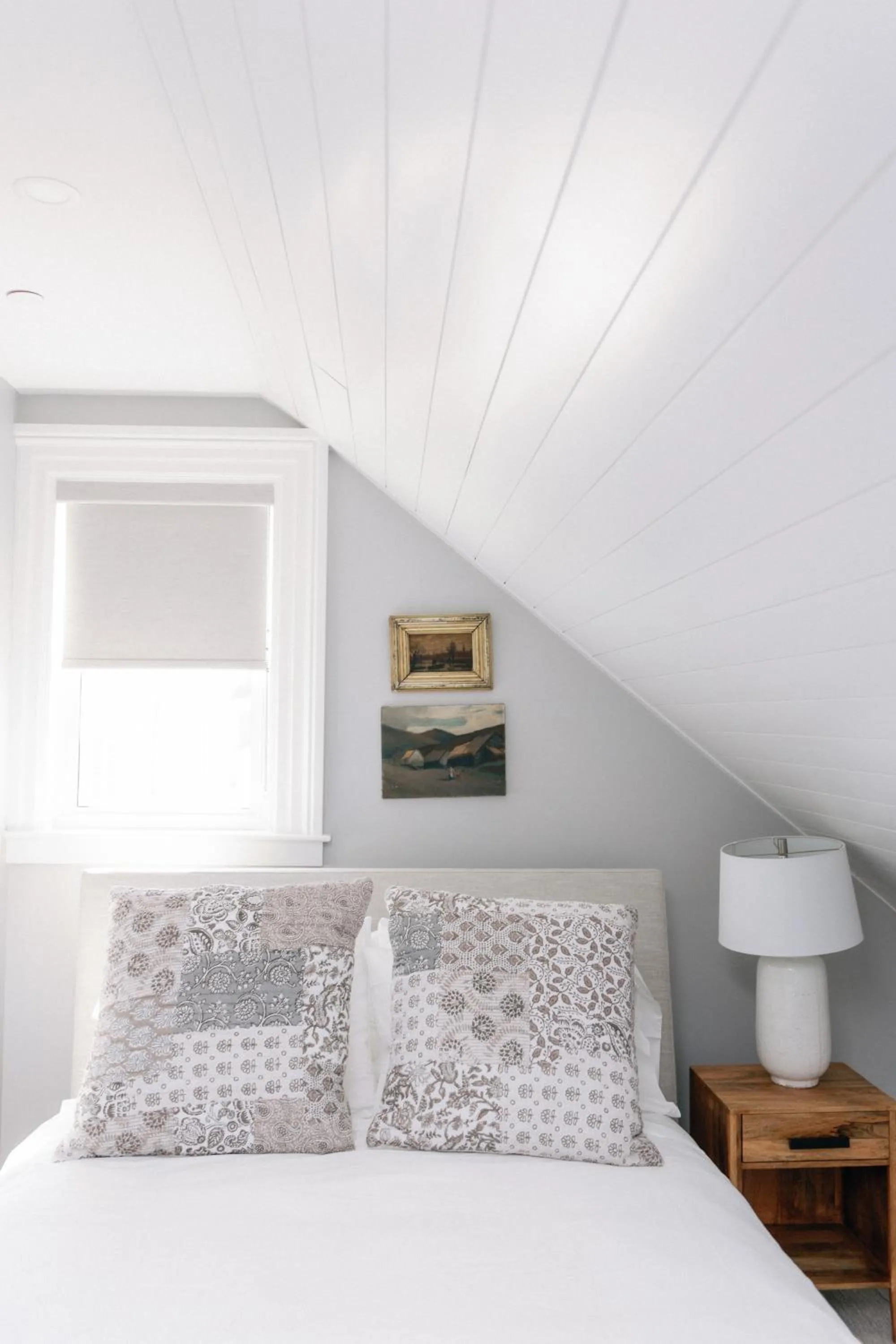 Bed in The Bell Inn