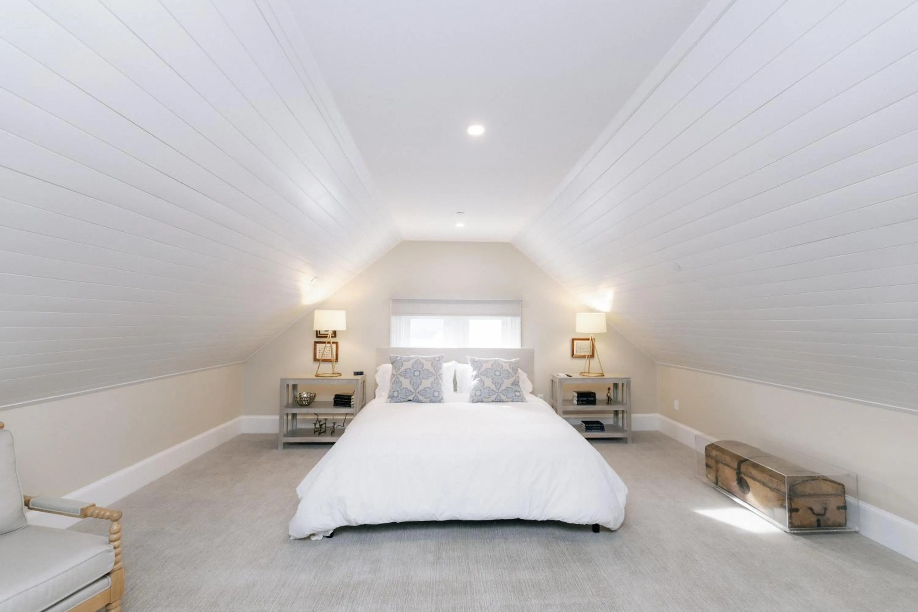 Bed in The Bell Inn