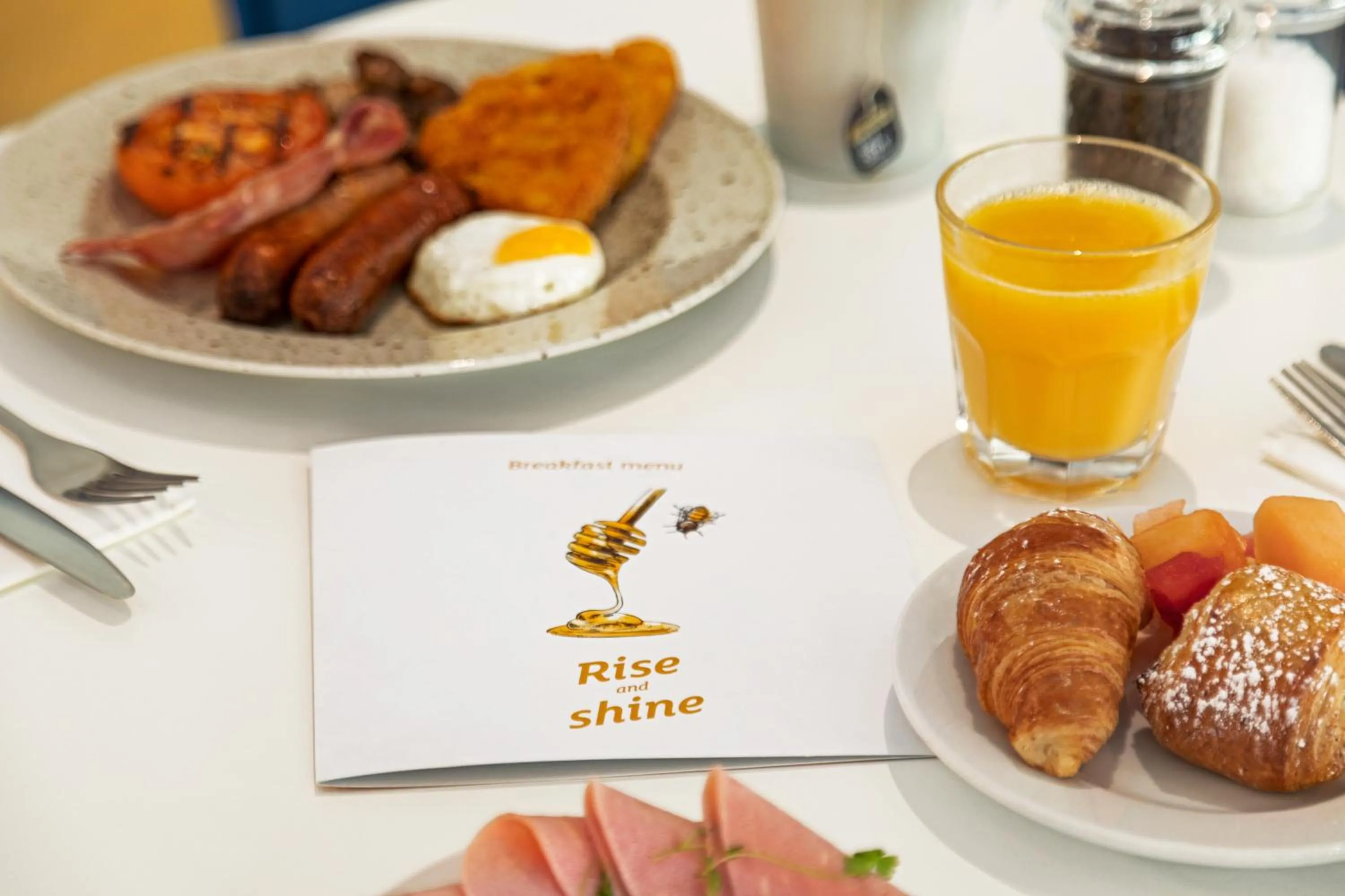 Food in Holiday Inn Birmingham Airport - NEC by IHG