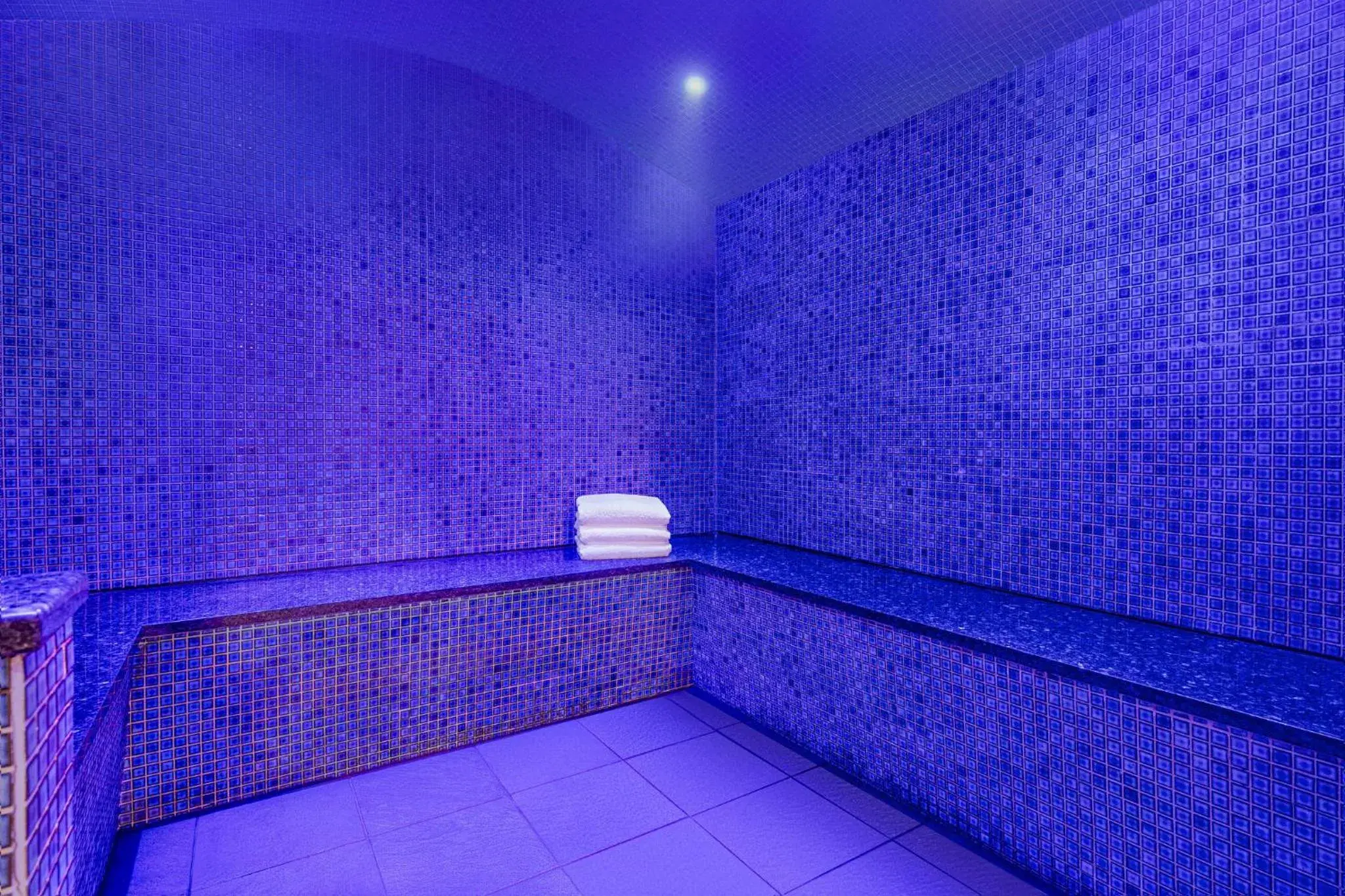 Fitness centre/facilities in Holiday Inn Birmingham Airport - NEC by IHG Fitness centre/facilities in Holiday Inn Birmingham Airport - NEC by IHG