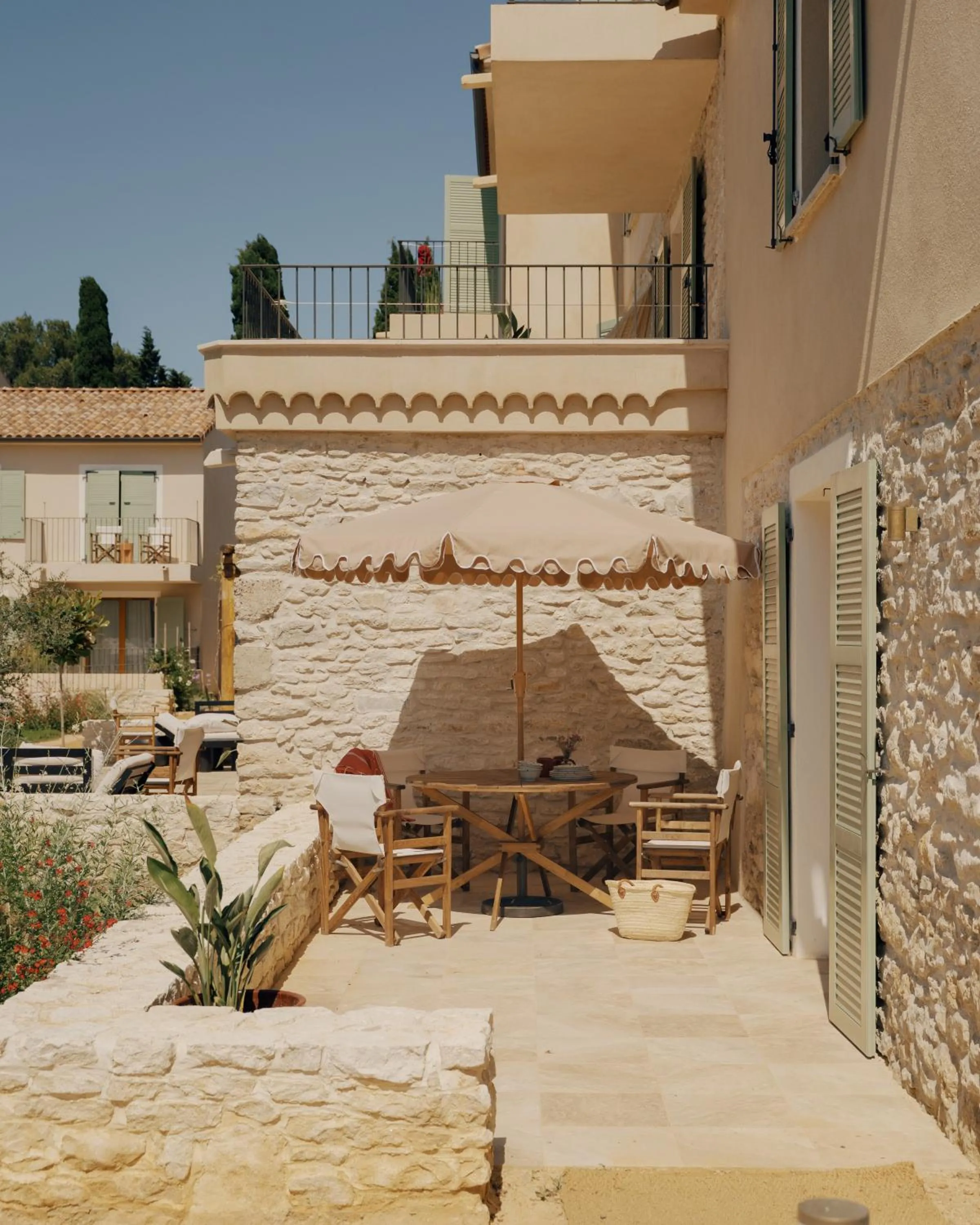 Patio in Boutique Hôtel Responsable et Restaurant Basgi Basgi