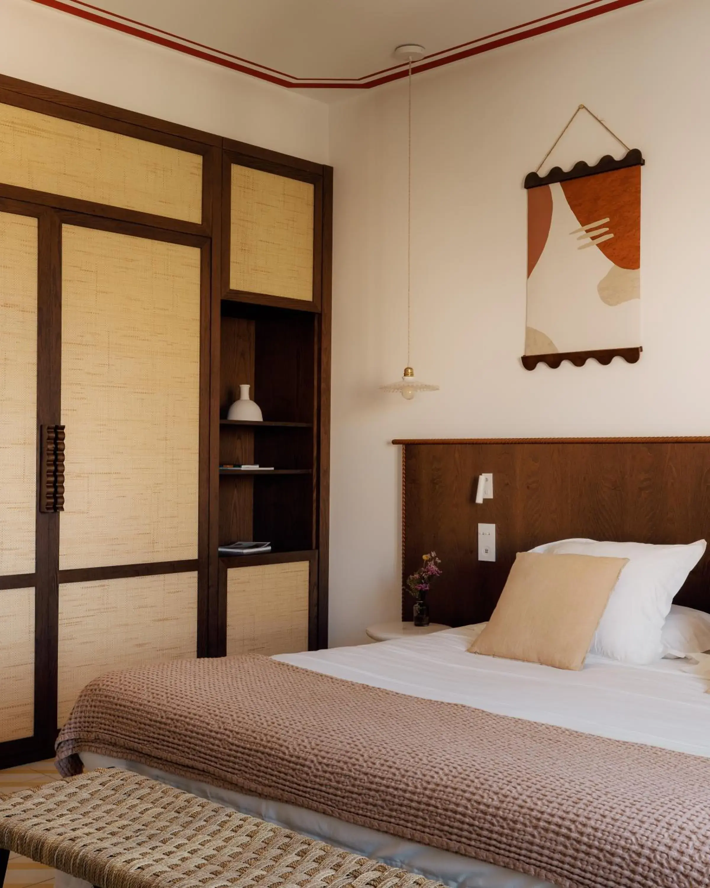 Property building, Bed in Boutique Hôtel Responsable et Restaurant Basgi Basgi Property building, Bed in Boutique Hôtel Responsable et Restaurant Basgi Basgi