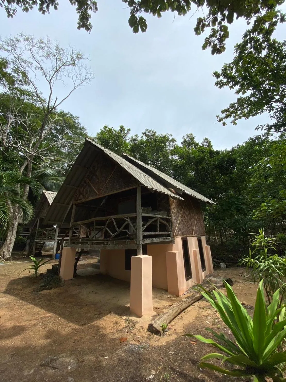 Property building in Koh Phu Valley
