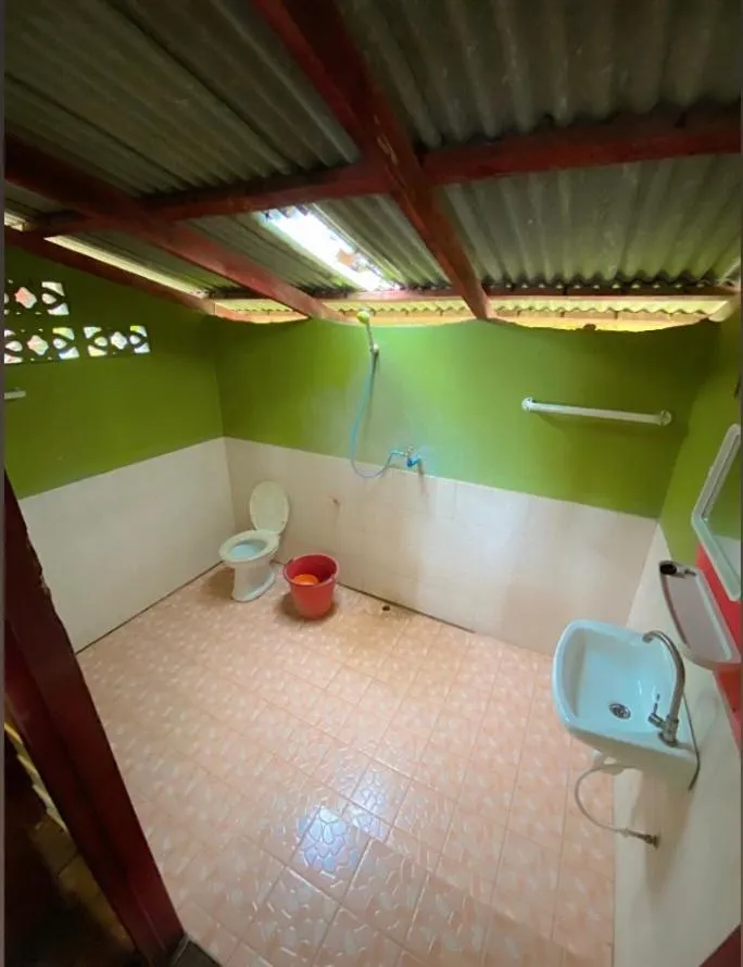 Bathroom in Koh Phu Valley