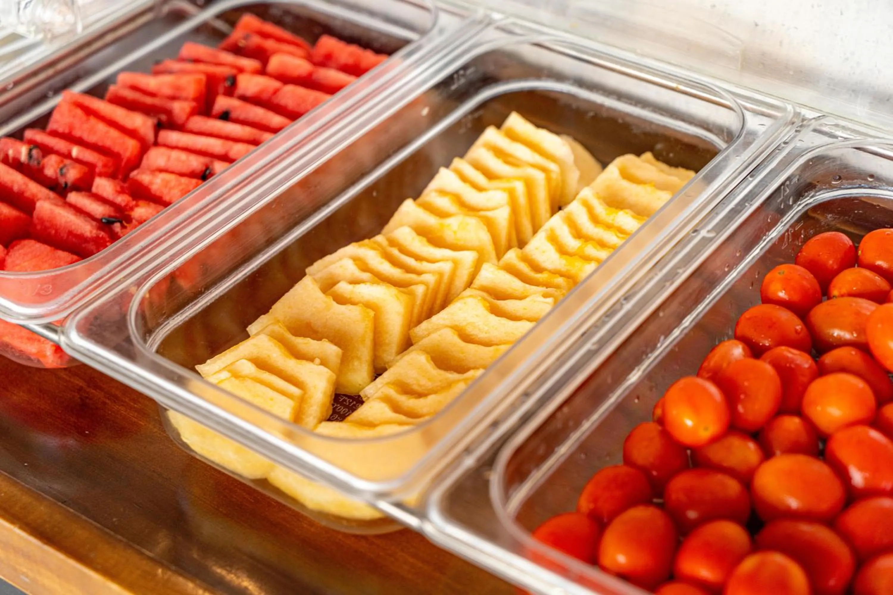 Breakfast in Wuyu Hotel - Chongqing Jiangbei Airport & Light Rail