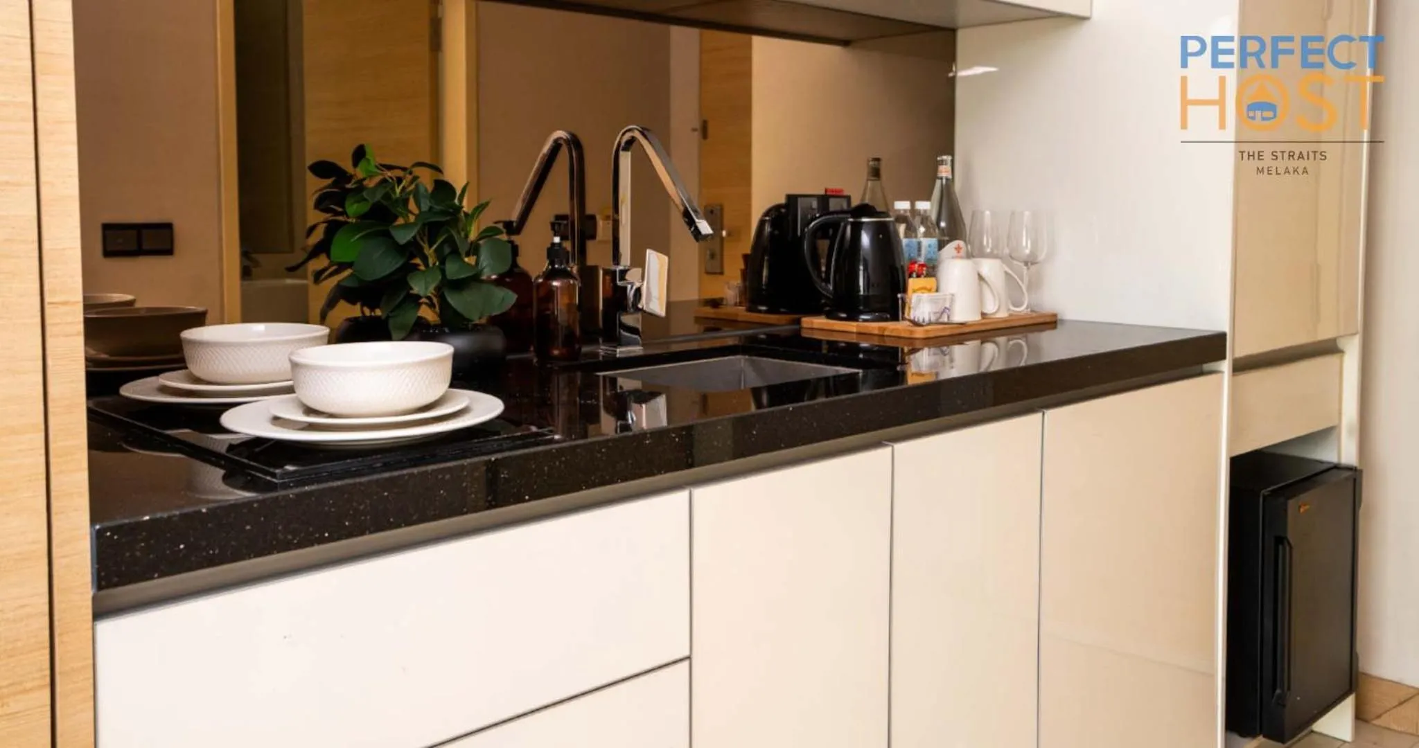 Coffee/tea facilities in The Straits Melaka by Perfect Host