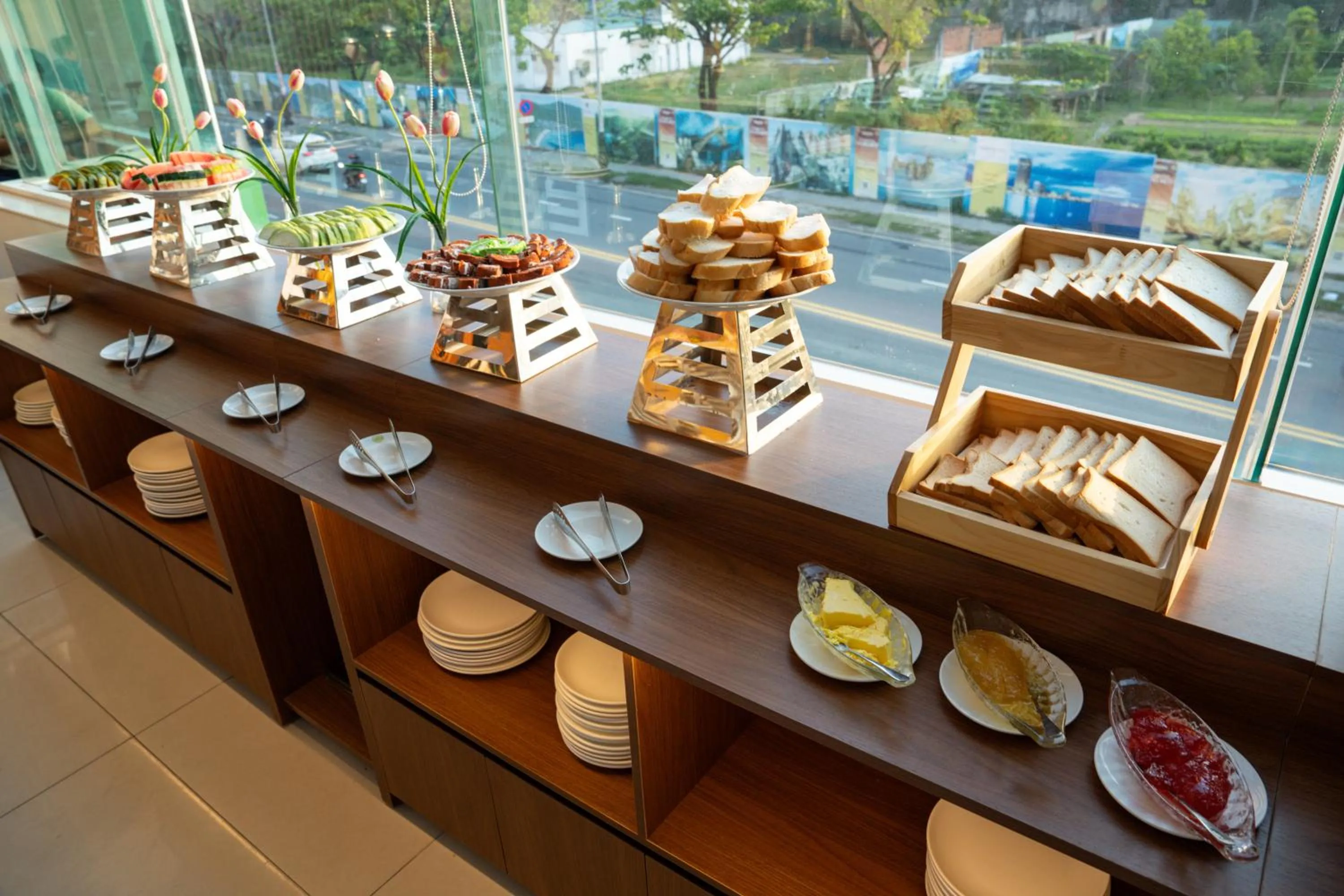 Restaurant/places to eat in Fansipan Da Nang Hotel