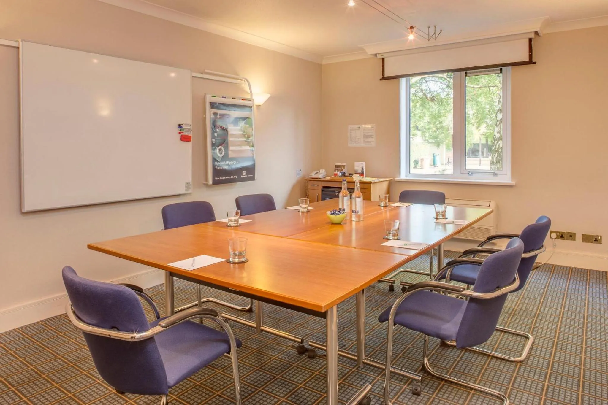 Meeting/conference room in Holiday Inn Leeds Brighouse by IHG
