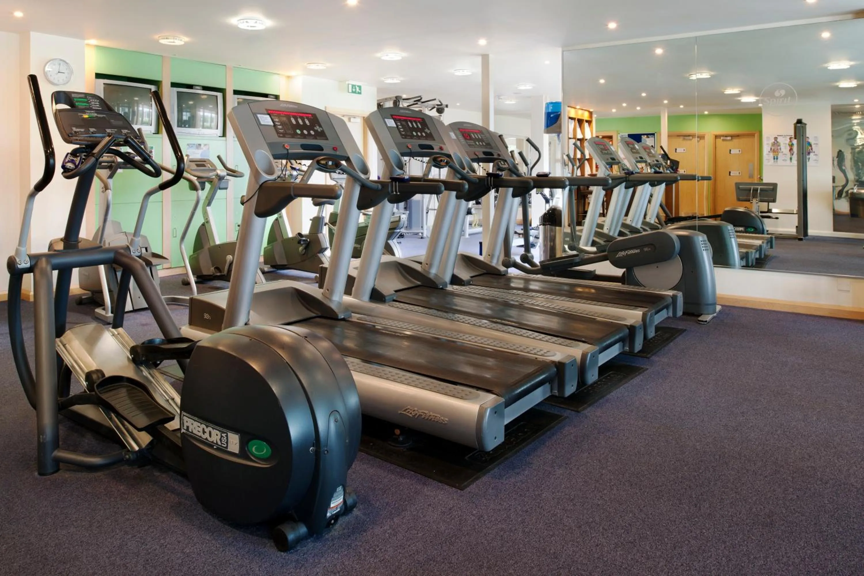 Spa and wellness centre/facilities in Holiday Inn Leeds Brighouse by IHG