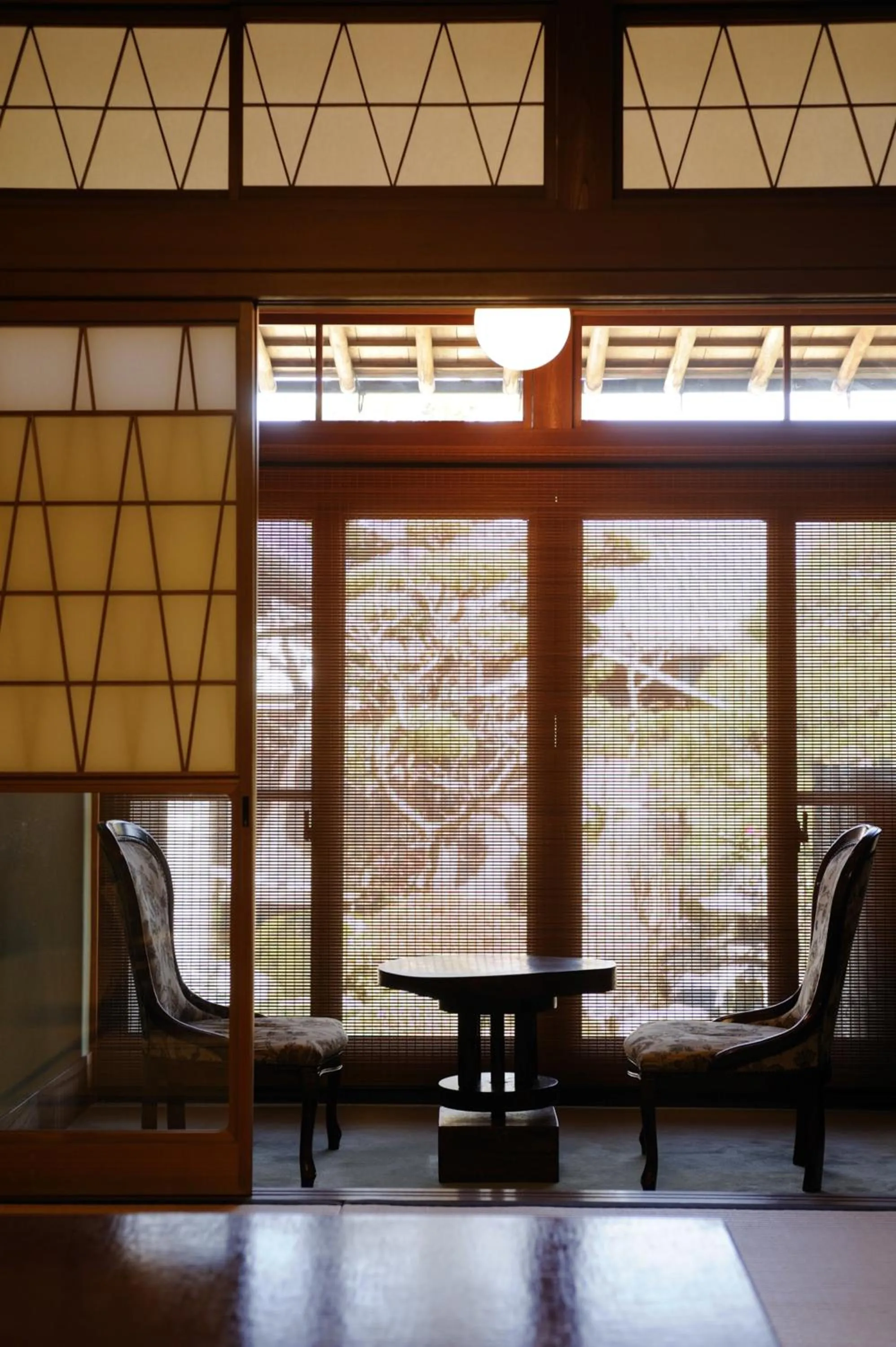Seating area in Ryoutei Ryokan Yasui
