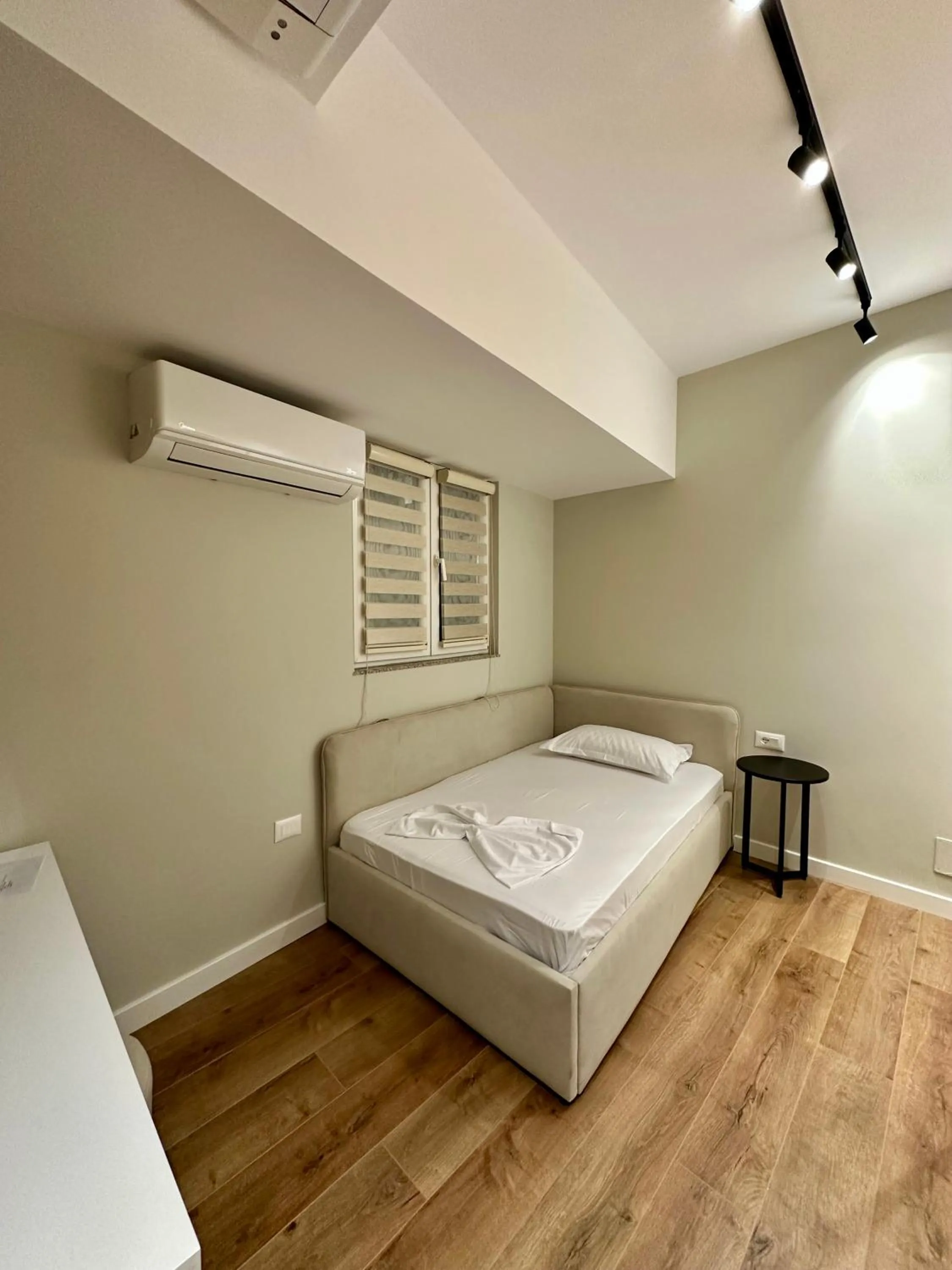 Bed in Hotel Relax City Center