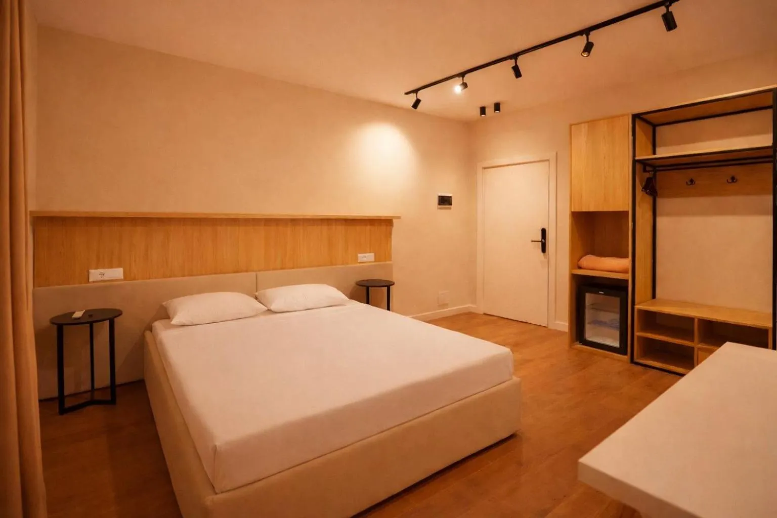 Bed in Hotel Relax City Center