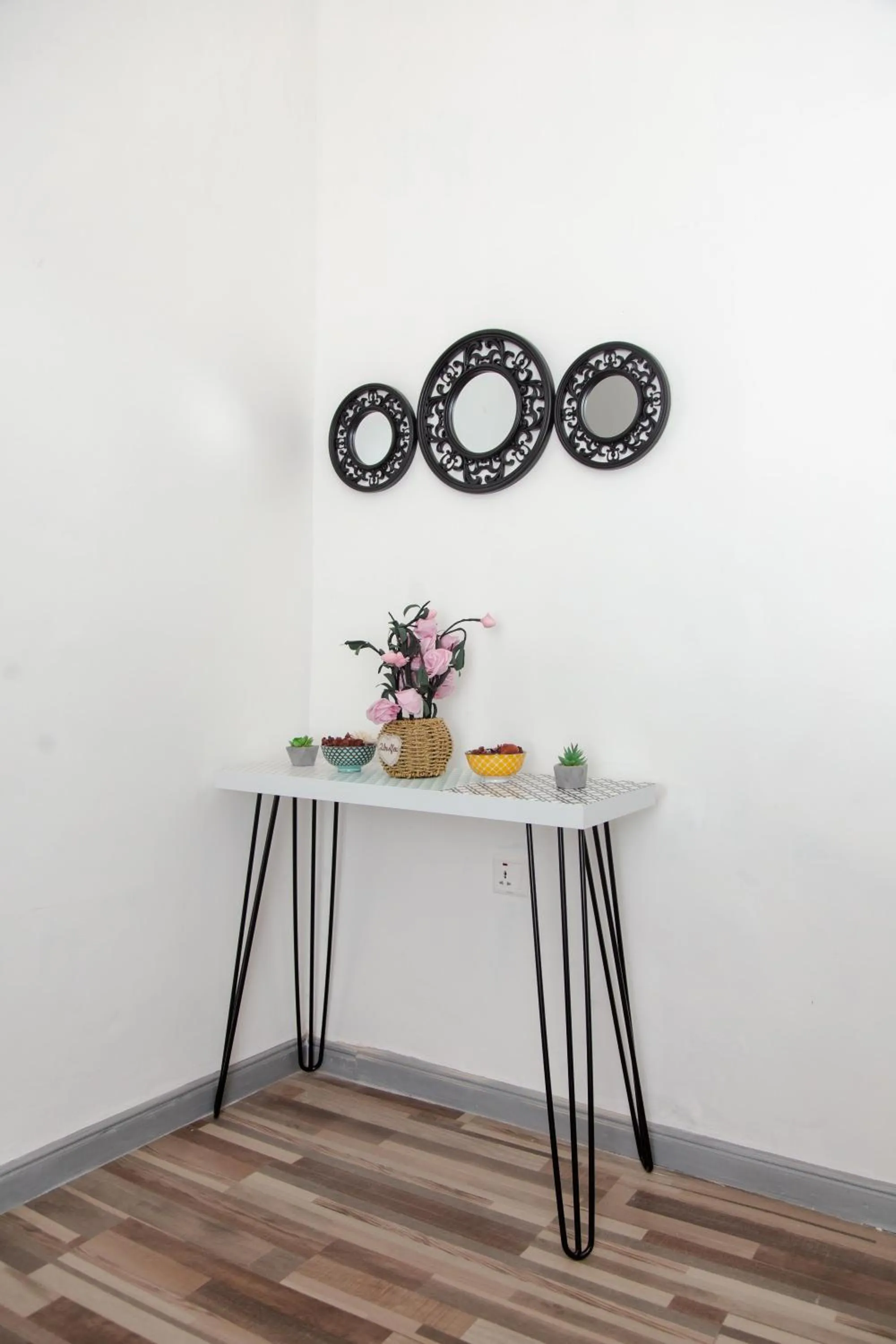 Decorative detail in BryMac Hotel