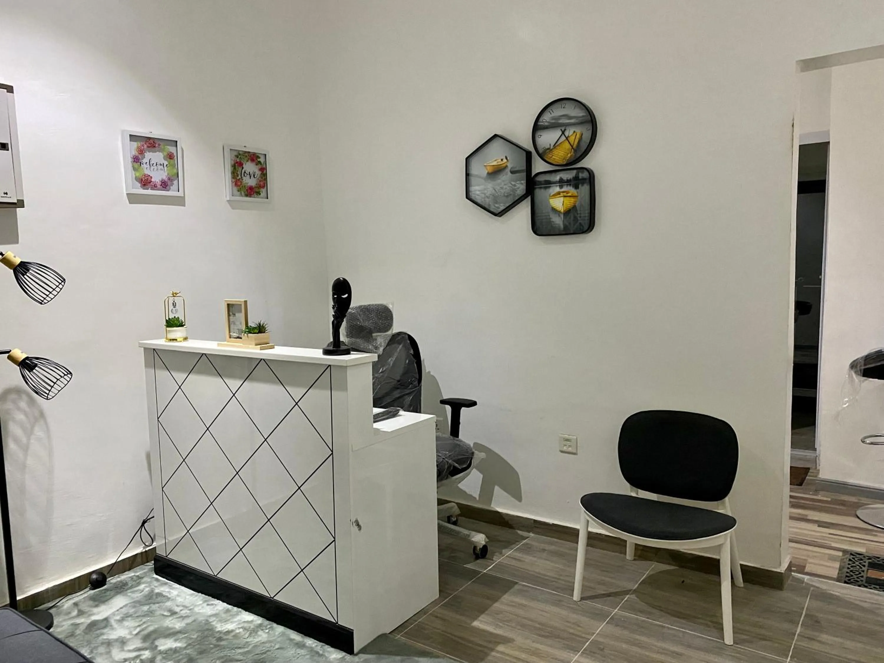 Lobby or reception in BryMac Hotel