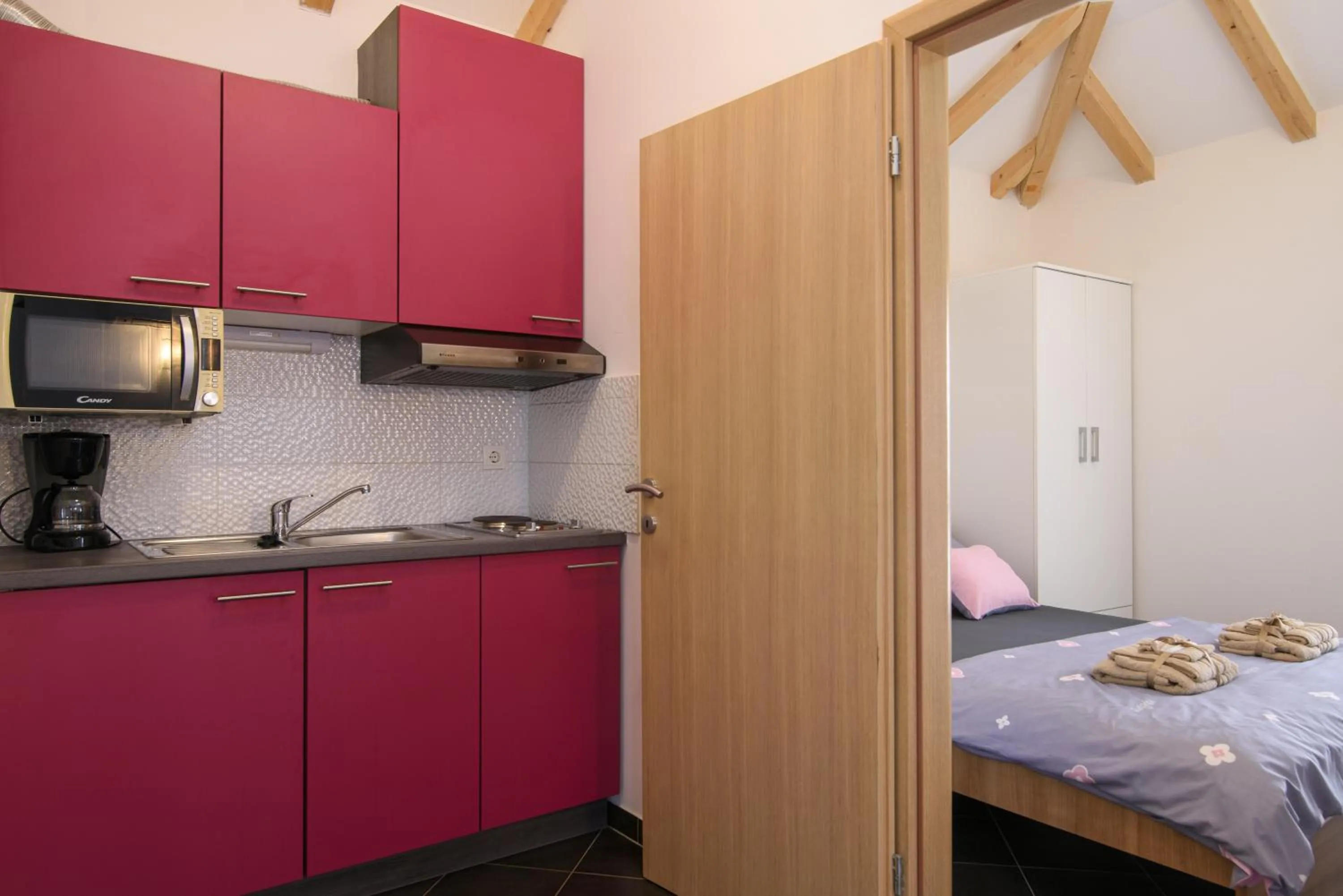 Coffee/tea facilities, Bed in Apartments Trabakul