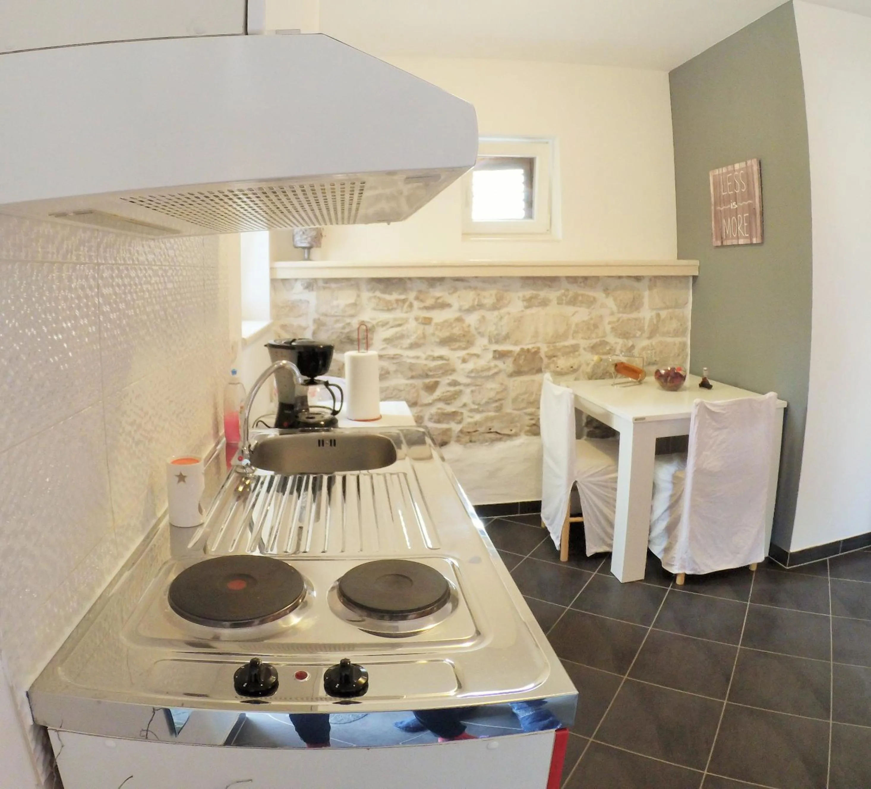 Coffee/tea facilities in Apartments Trabakul