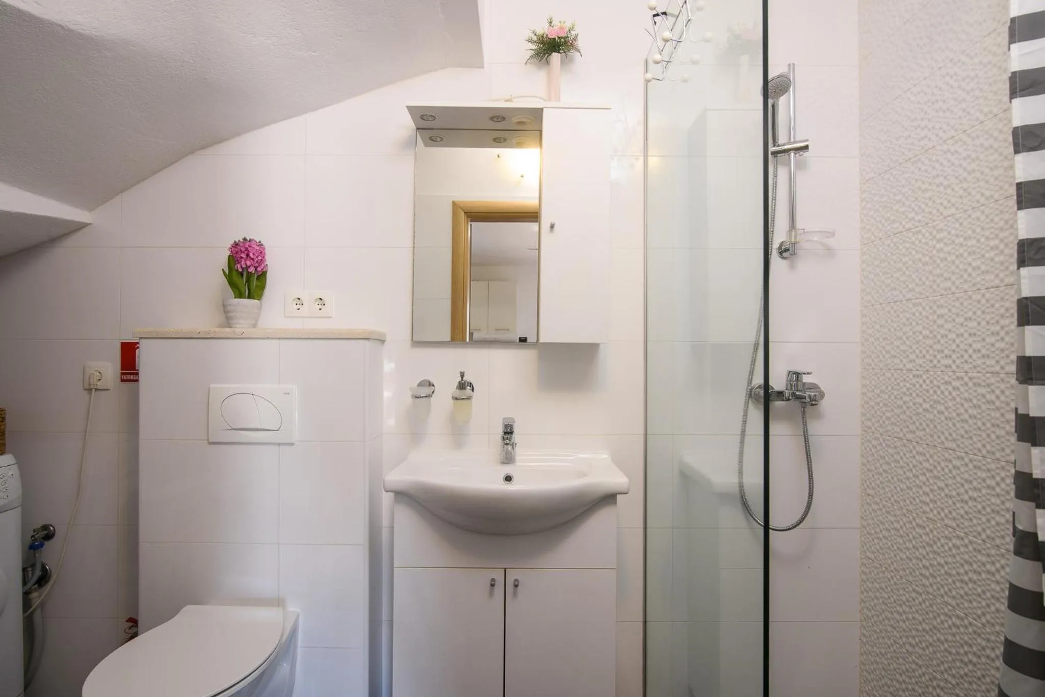 Shower in Apartments Trabakul