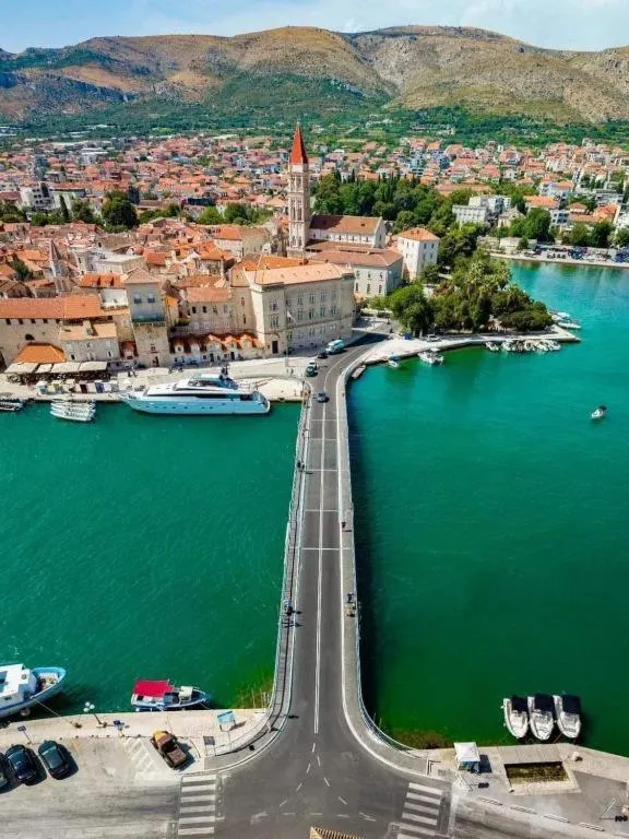 Nearby landmark in Apartments Trabakul