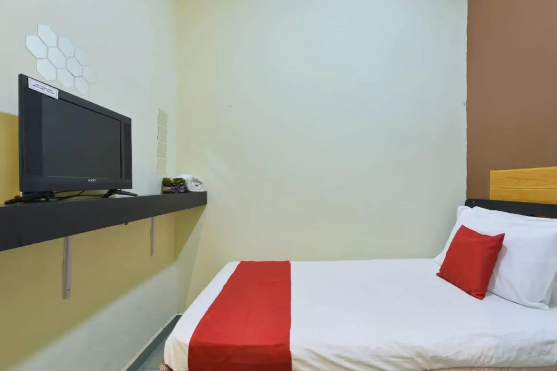 View (from property/room), Bed in Dimensi Hotel View (from property/room), Bed in Dimensi Hotel