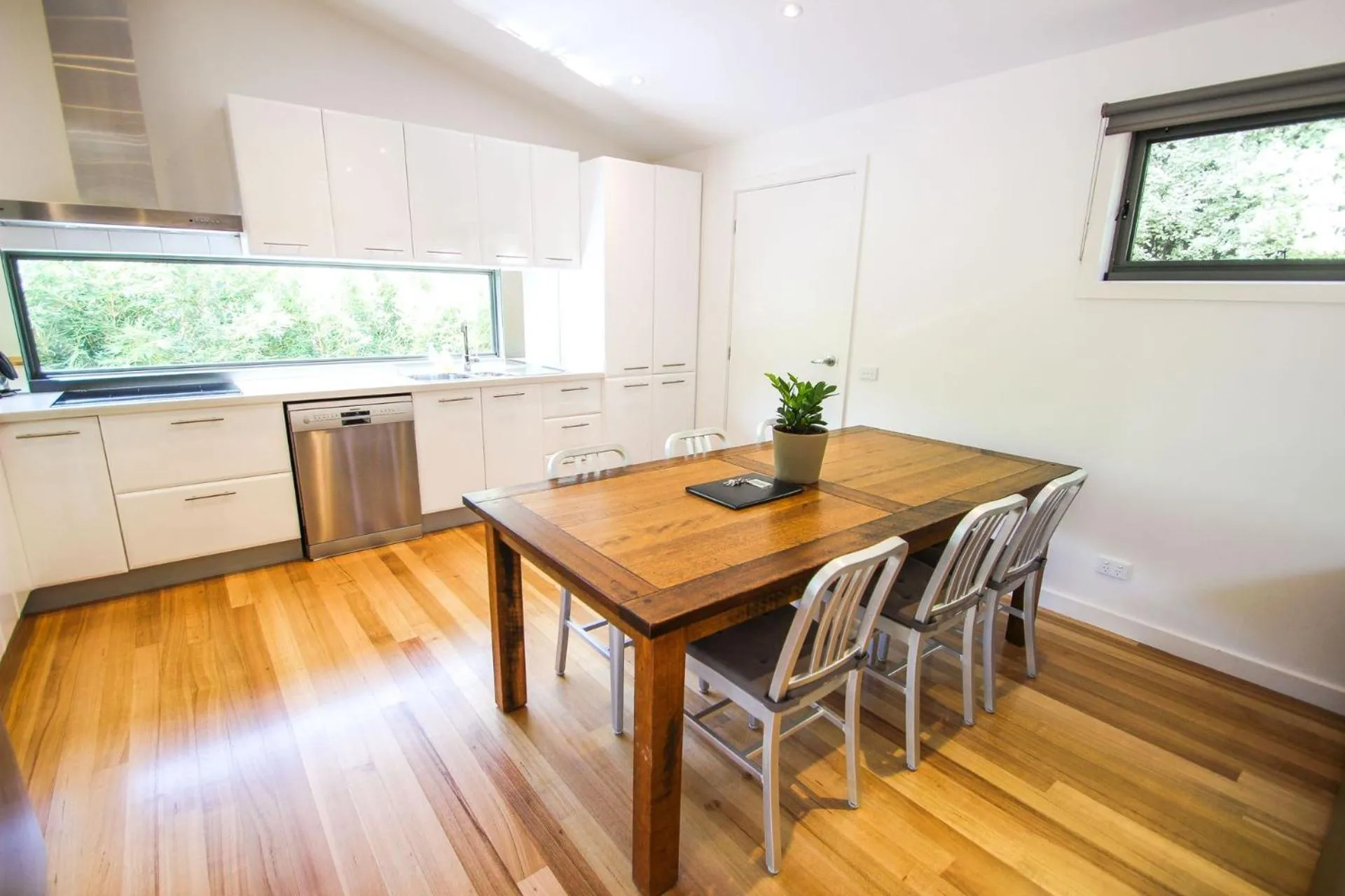 Kitchen or kitchenette in The Base One