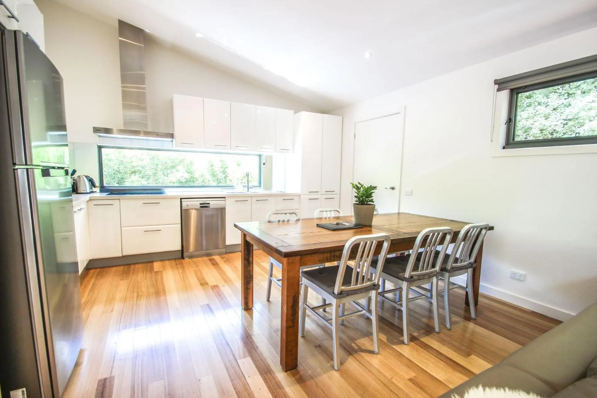 Kitchen or kitchenette in The Base One
