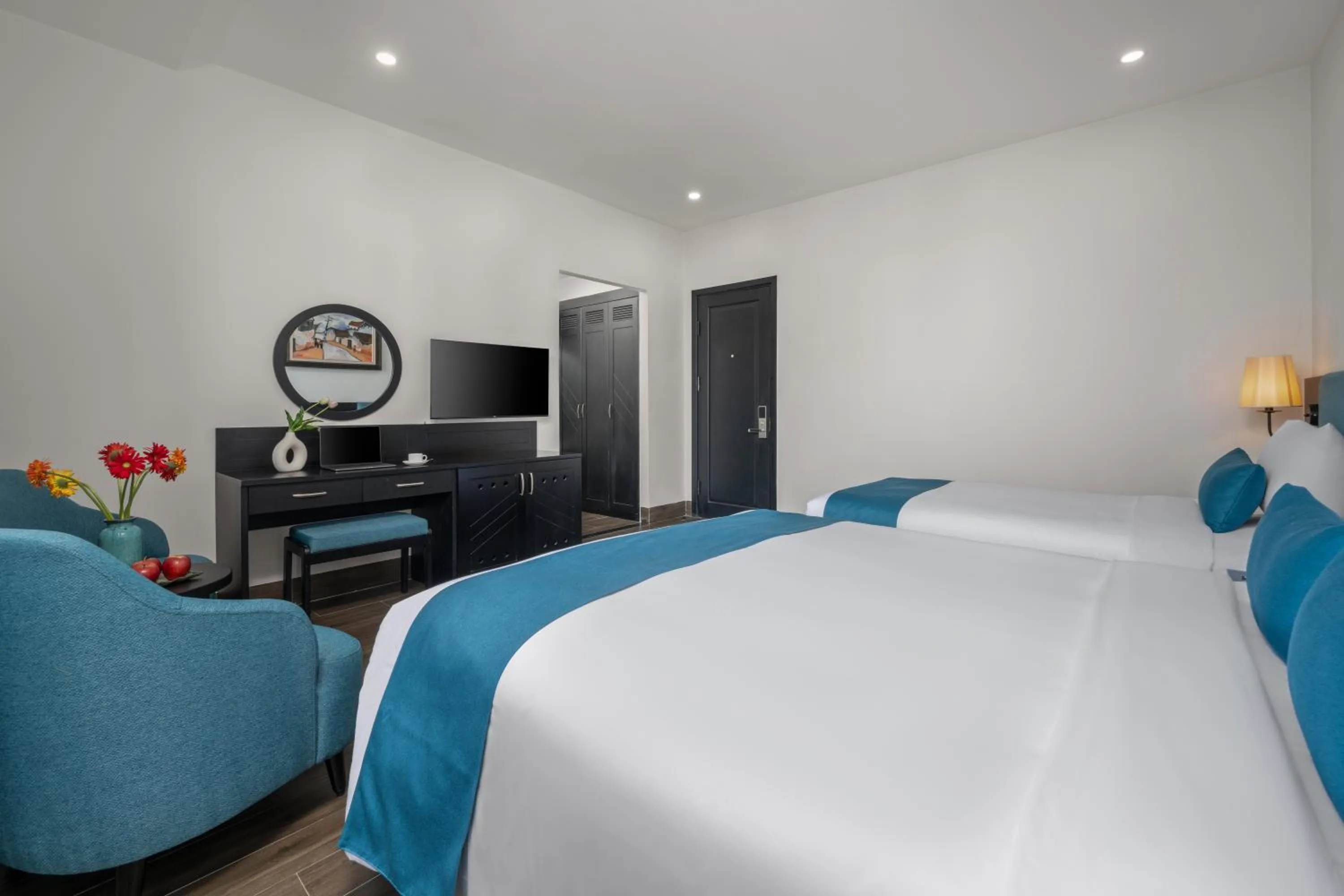 Photo of the whole room, Bed in ViAn Hotel And Spa Danang