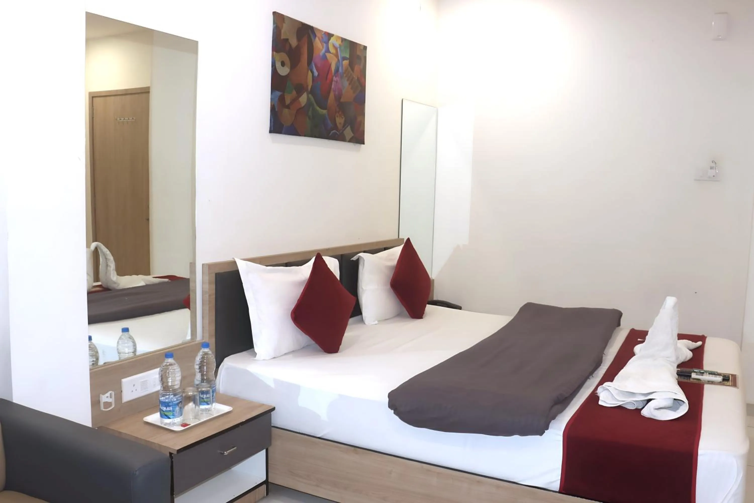 Bed in Hotel Near Me, Rajkot