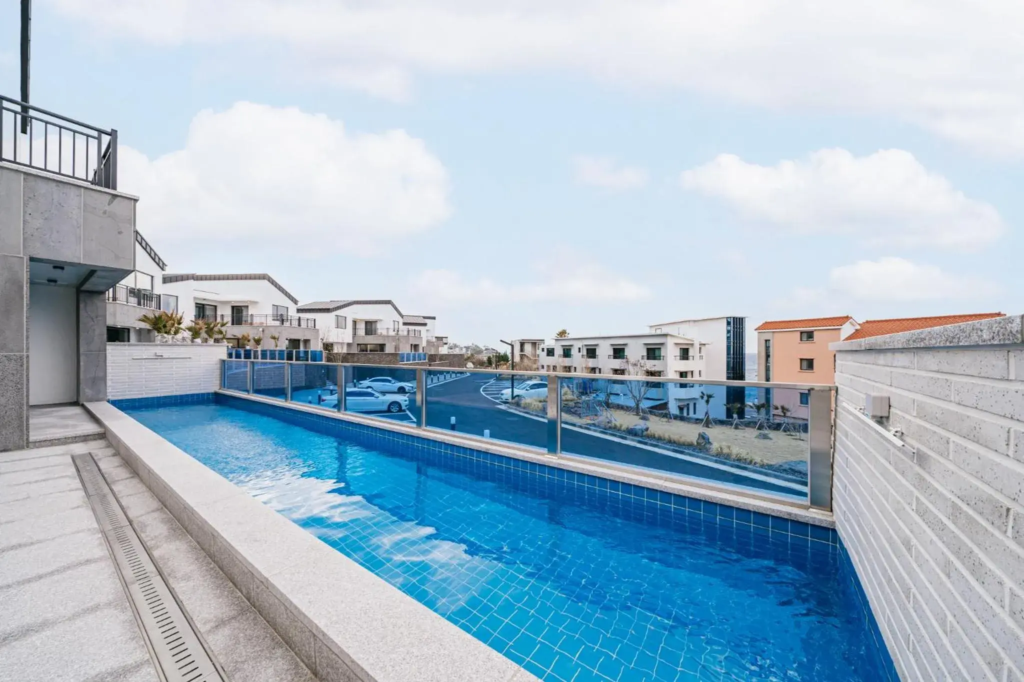 Pool view in Ddosi Aewol Pool Villa Pool view in Ddosi Aewol Pool Villa