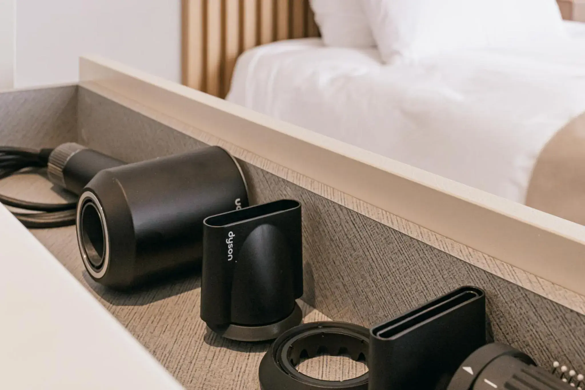 Bed in Ddosi Aewol Pool Villa Bed in Ddosi Aewol Pool Villa