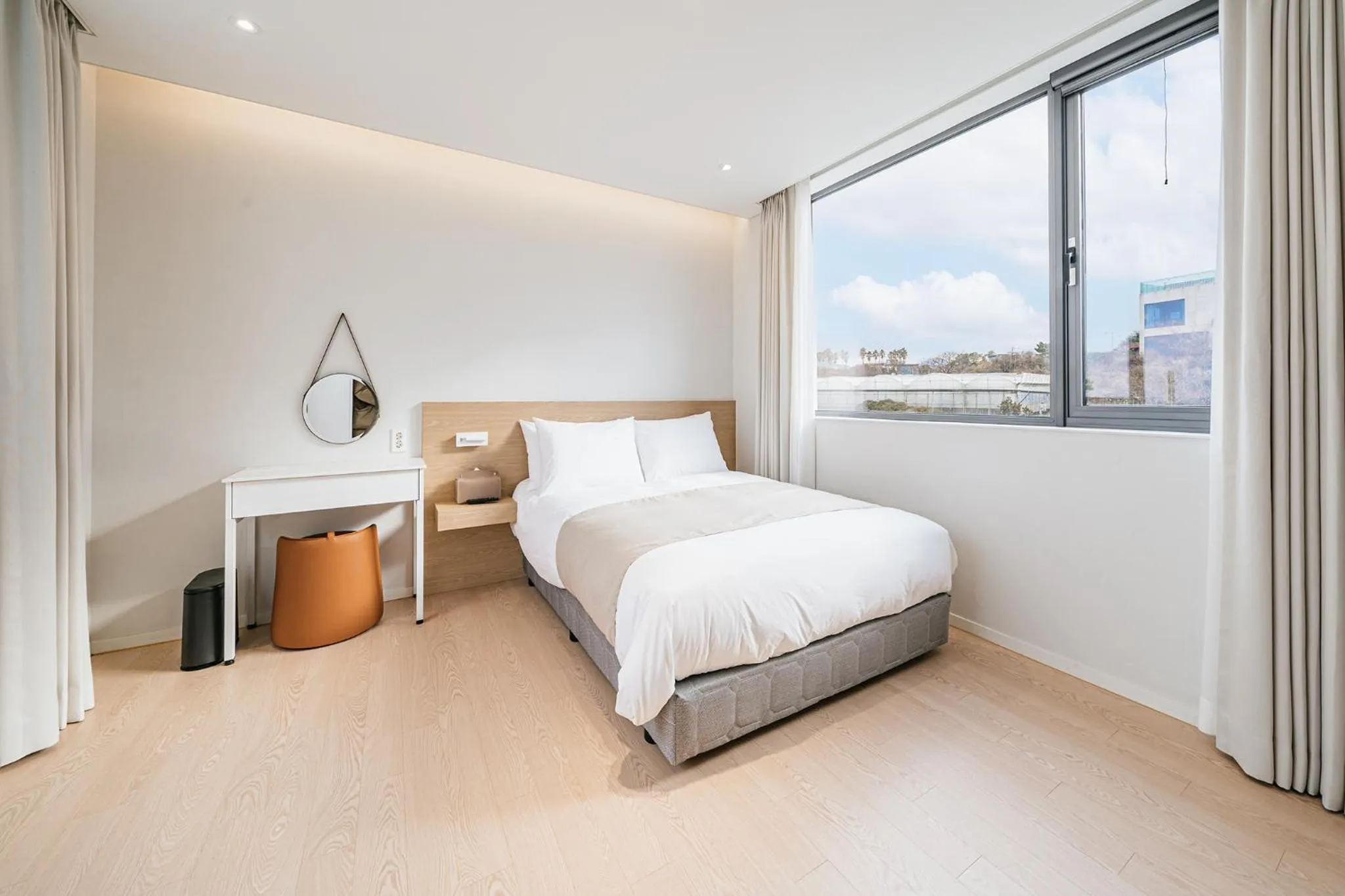 Bed in Ddosi Aewol Pool Villa