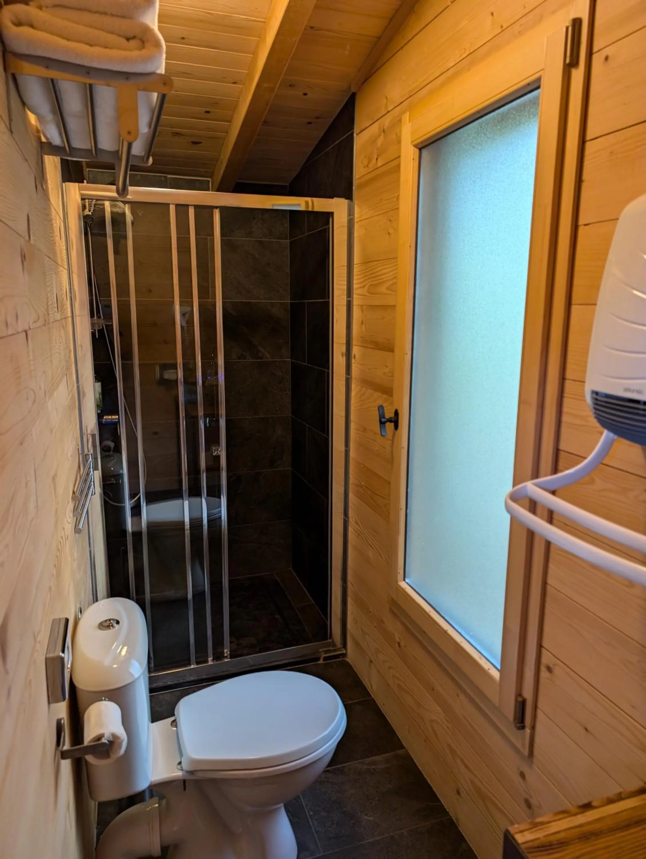 Bathroom in Les Cabanes Dans Les Bois Logis Hôtel