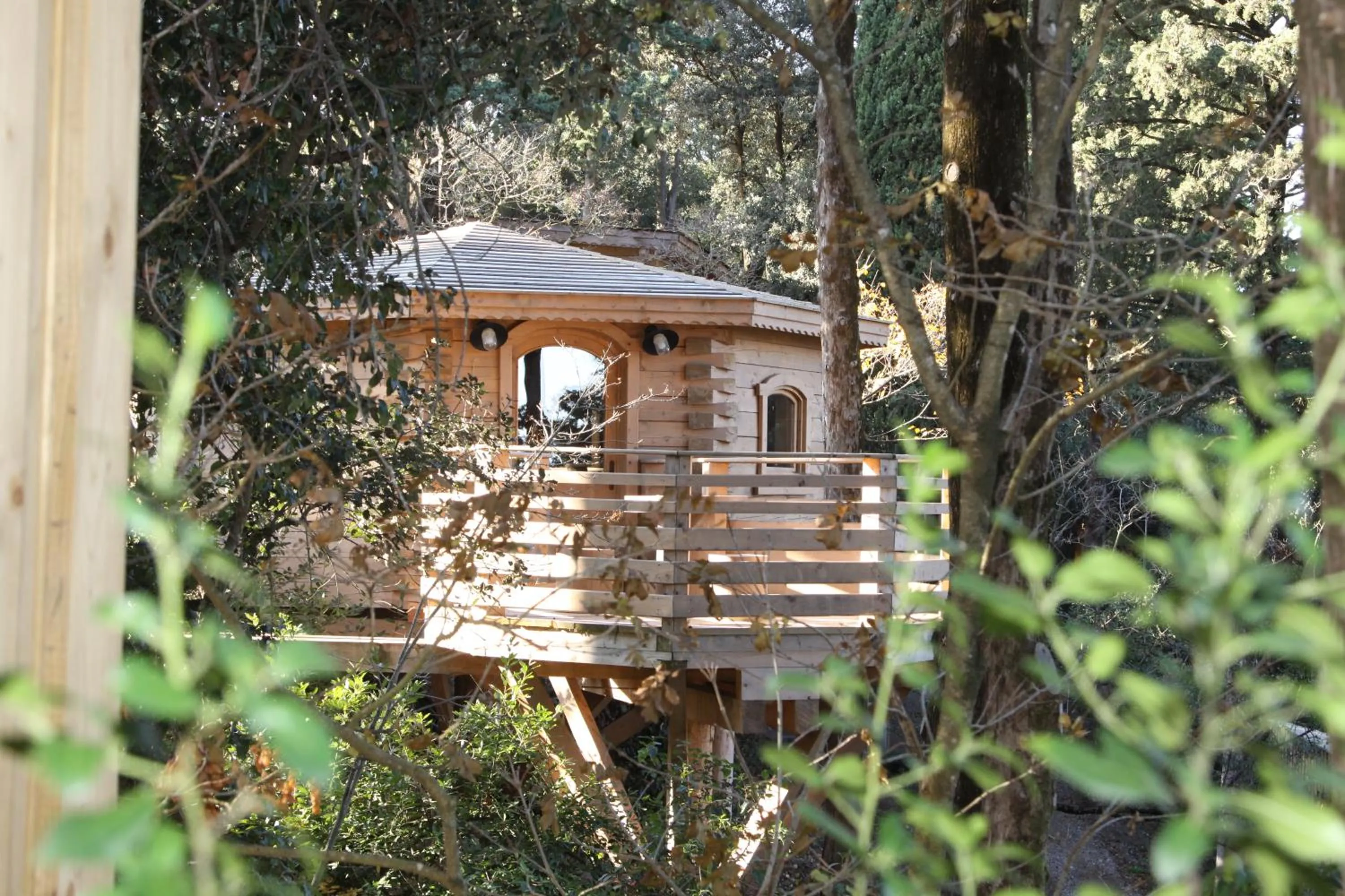 Les Cabanes Dans Les Bois Logis Hôtel