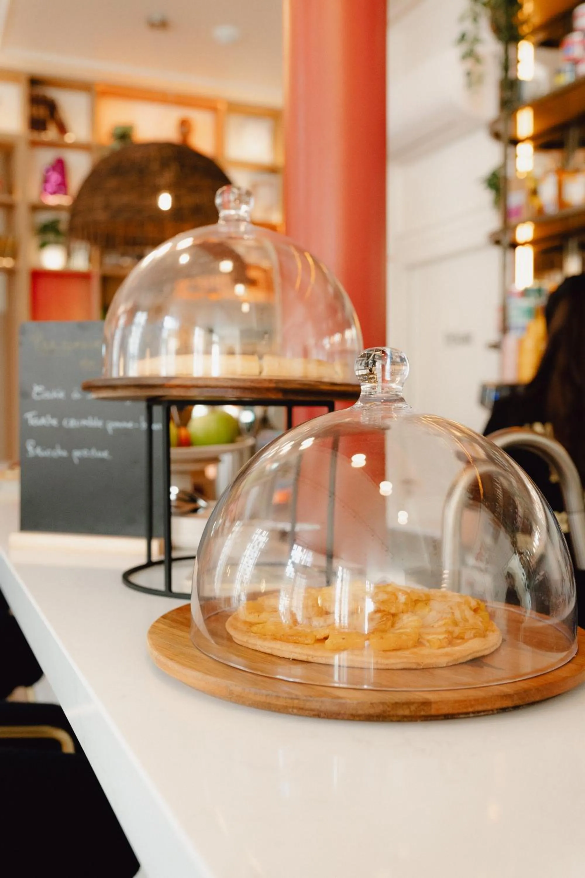 Restaurant/places to eat in CENTRAL Hostel La Rochelle Centre