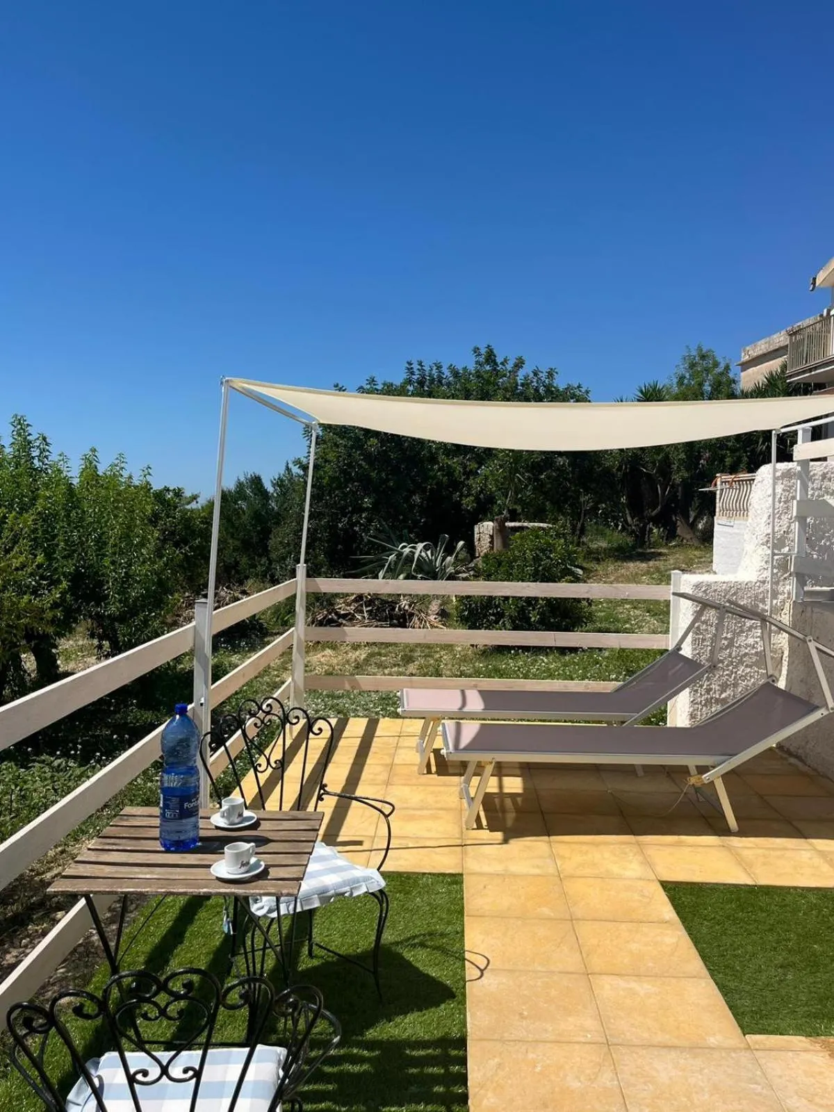 sunbed in Agriturismoeloropizzuta