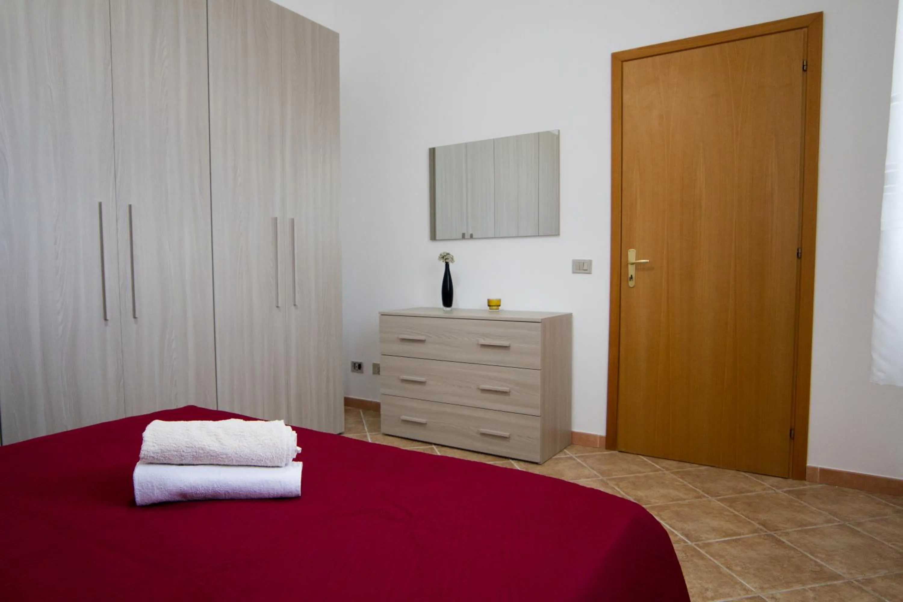 Property building, Bed in Agriturismoeloropizzuta