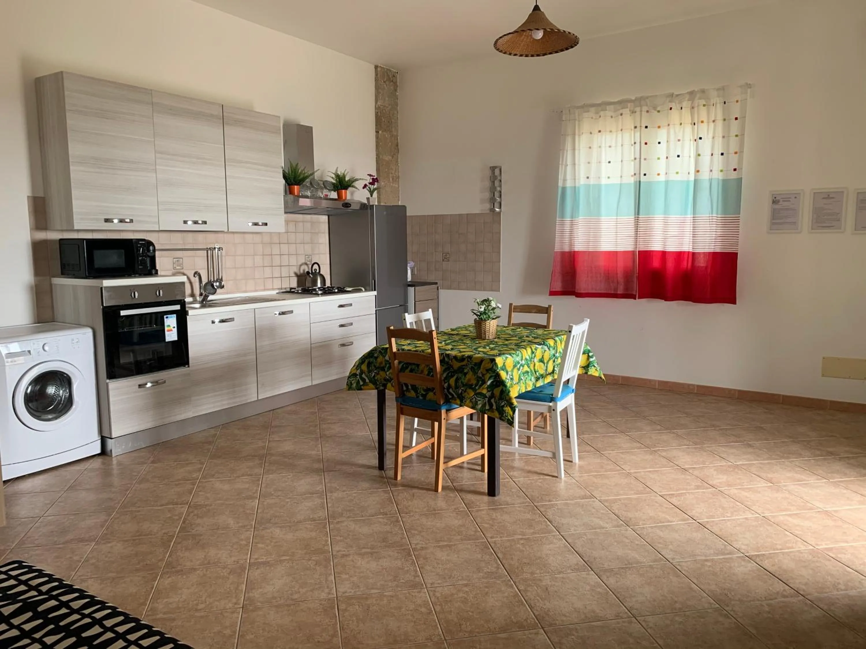 Kitchen or kitchenette in Agriturismoeloropizzuta