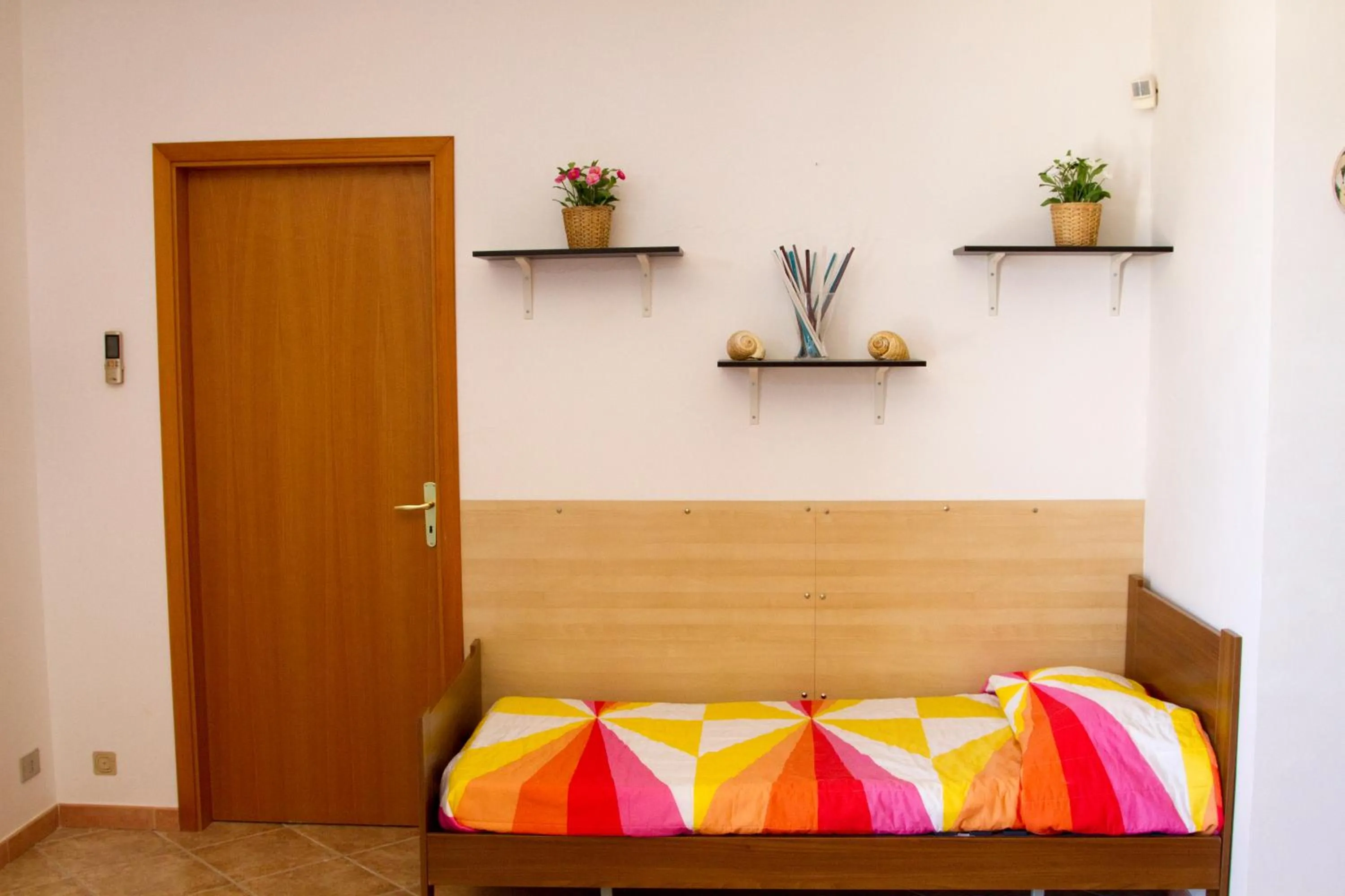 Property building, Bed in Agriturismoeloropizzuta