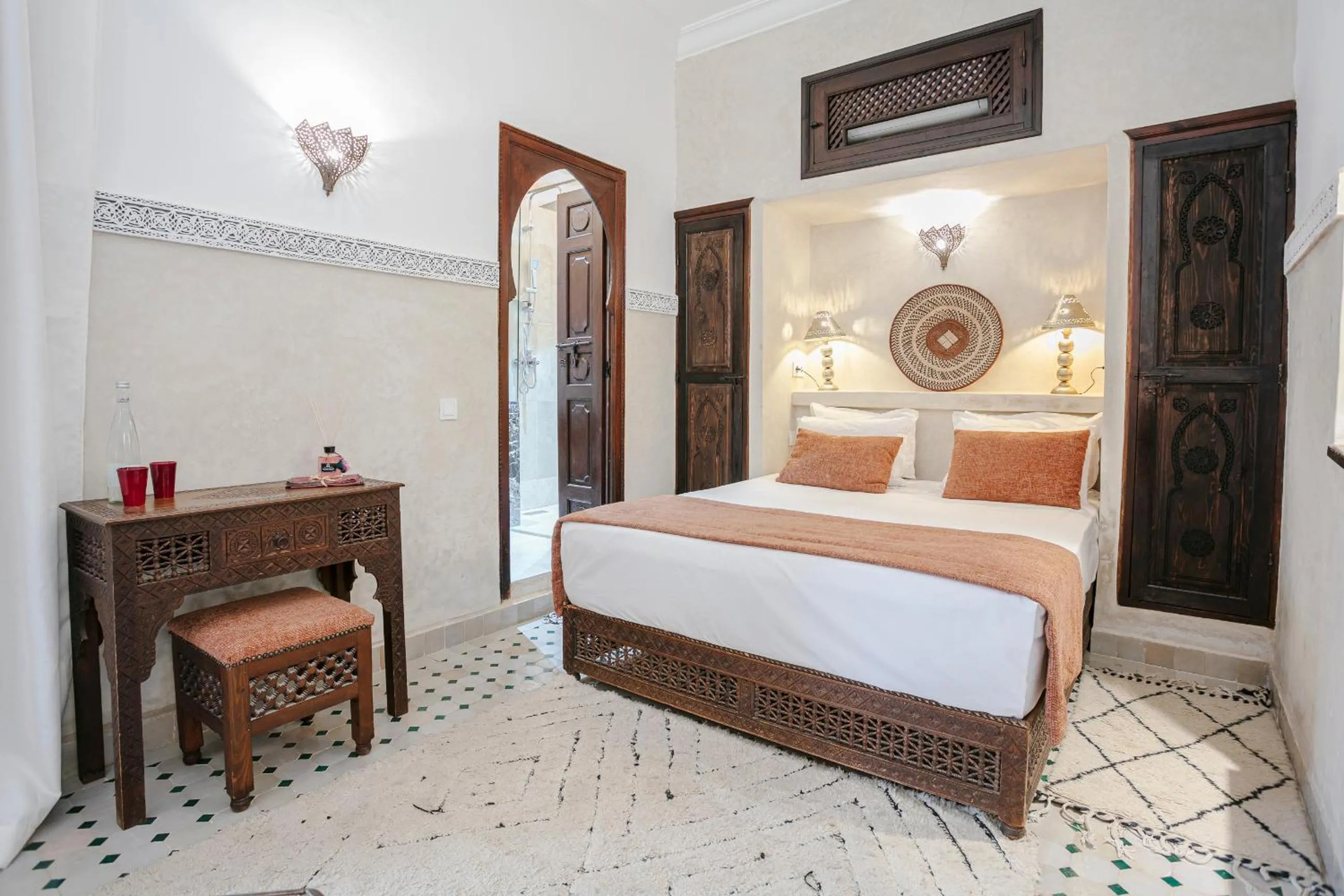 Photo of the whole room, Bed in RIAD ELNOUJOUM