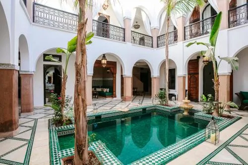 RIAD ELNOUJOUM