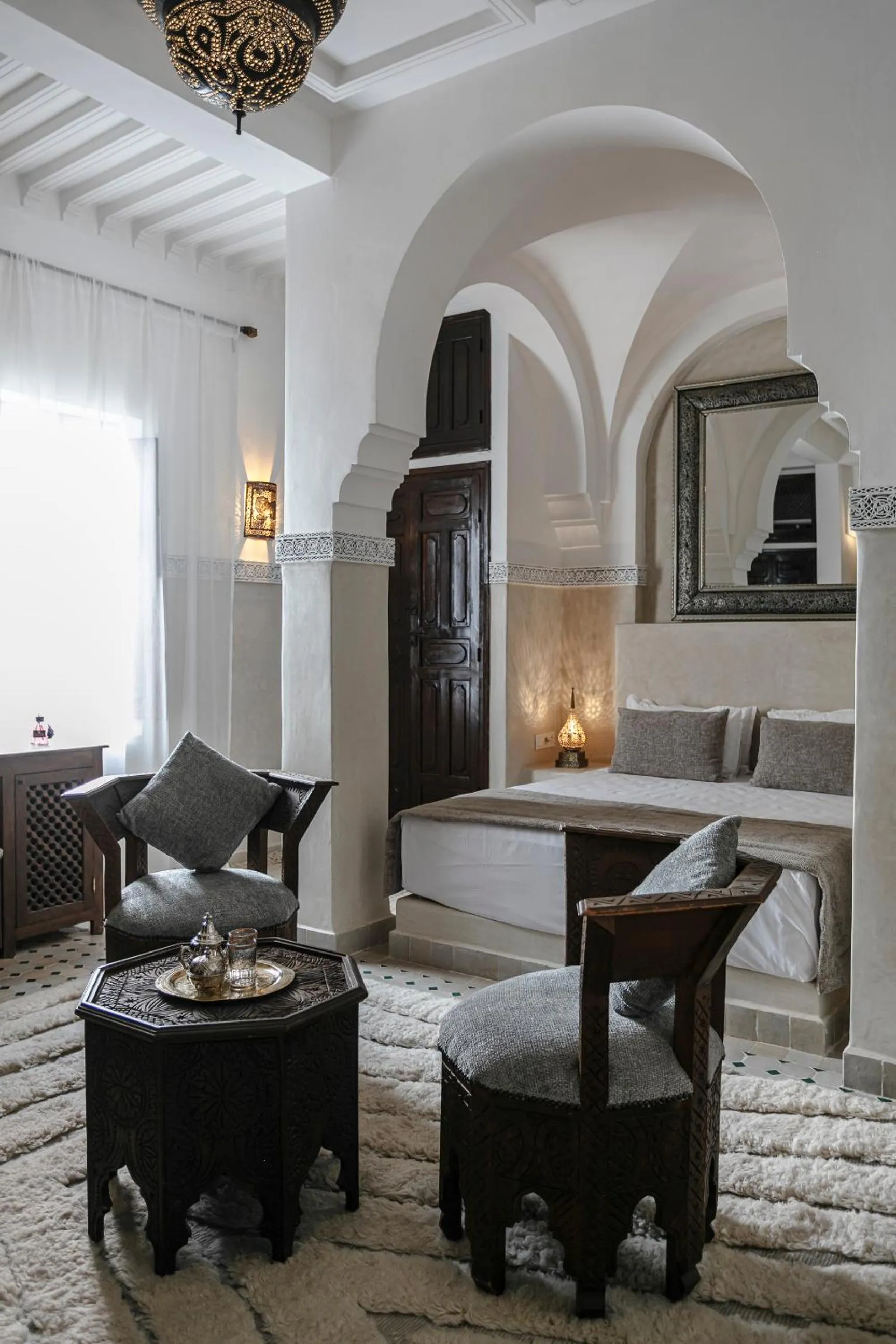 RIAD ELNOUJOUM