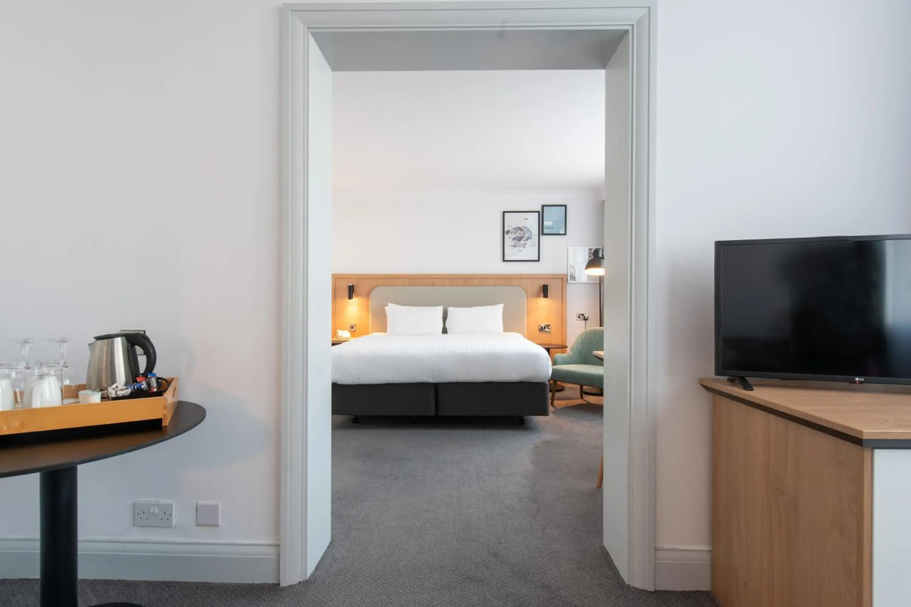 One-Bedroom Suite in Holiday Inn - Glasgow Airport by IHG One-Bedroom Suite in Holiday Inn - Glasgow Airport by IHG