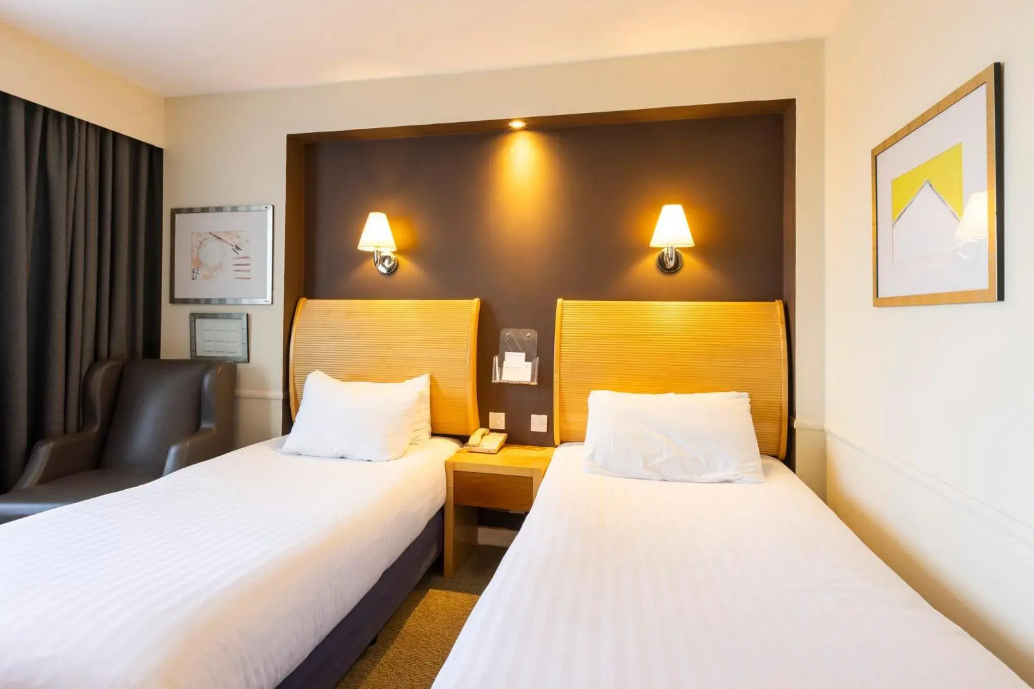 Standard Room in Holiday Inn - Glasgow Airport by IHG Standard Room in Holiday Inn - Glasgow Airport by IHG