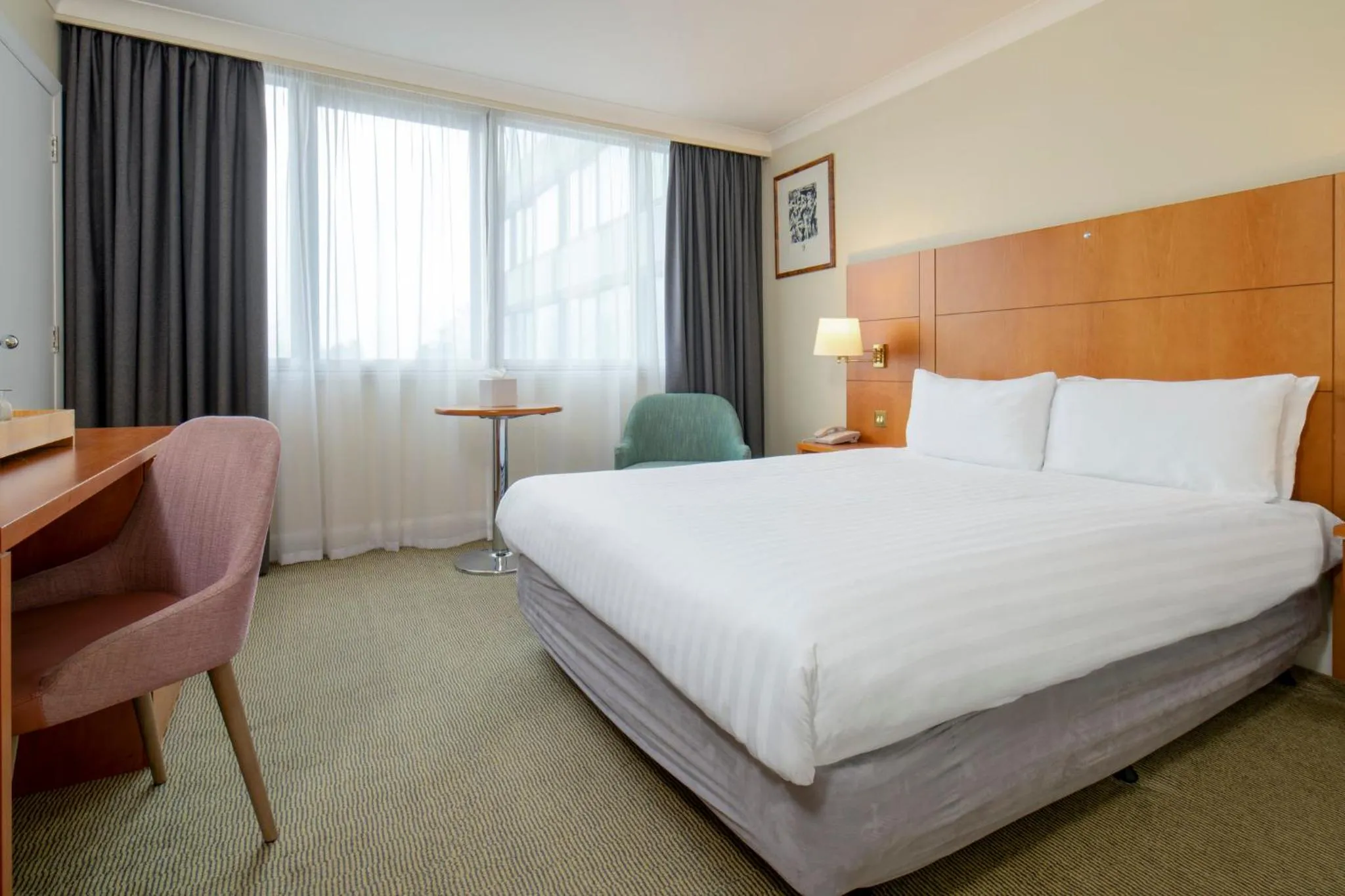 Photo of the whole room, Bed in Holiday Inn - Glasgow Airport by IHG