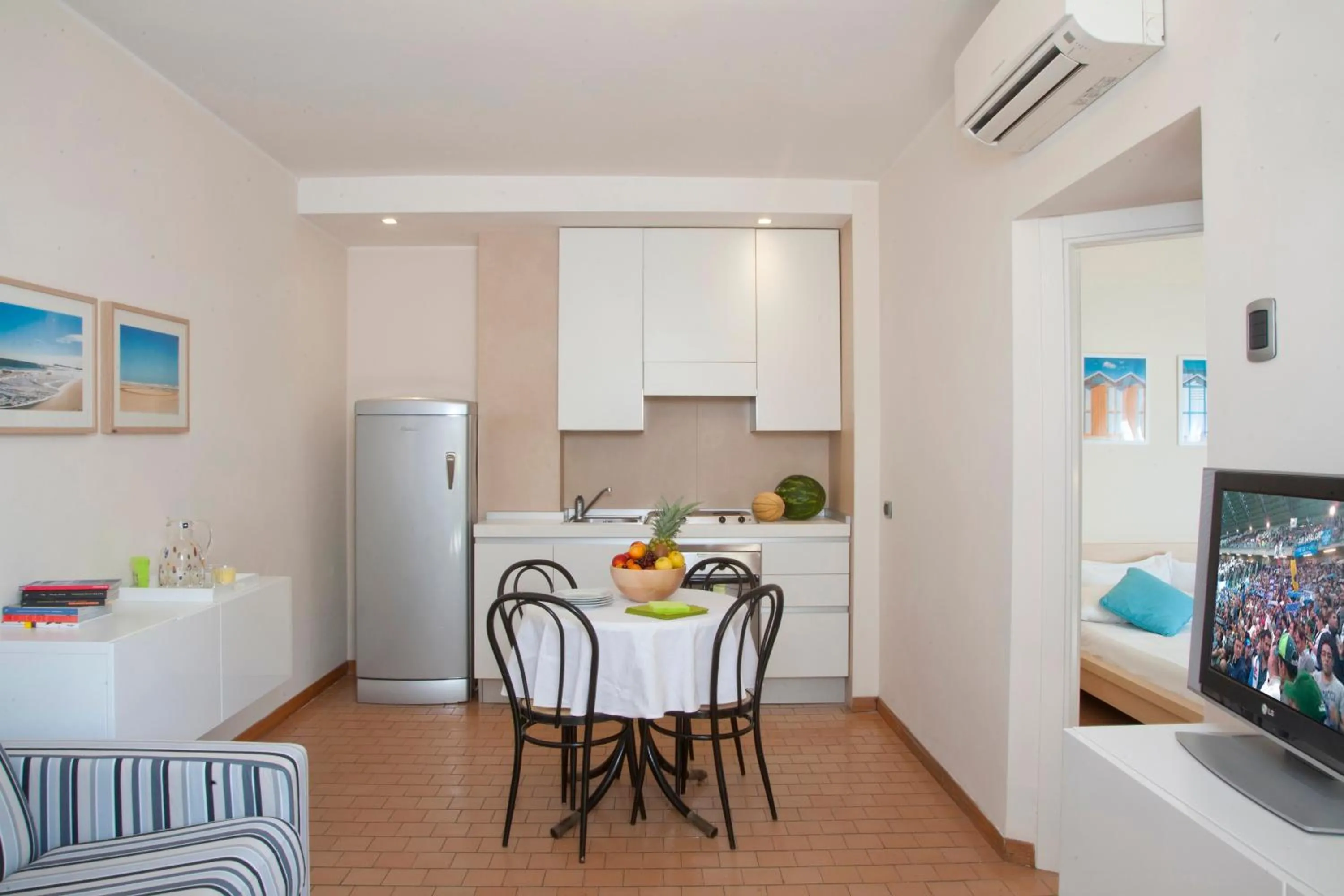 Aris Residence