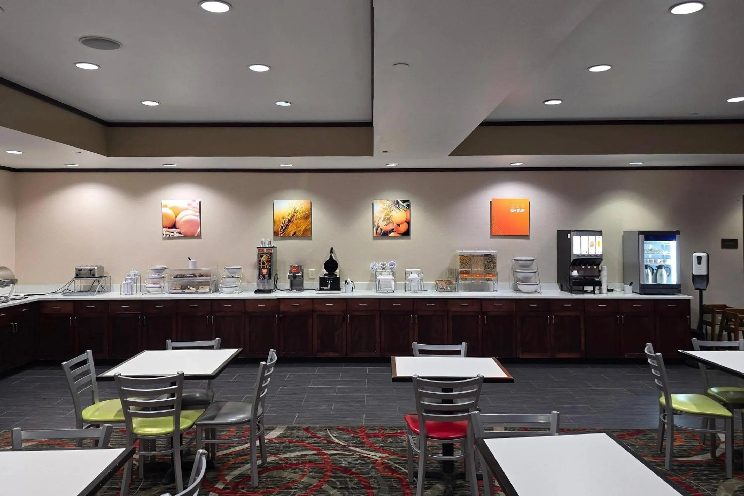 Breakfast in Comfort Suites Uniontown