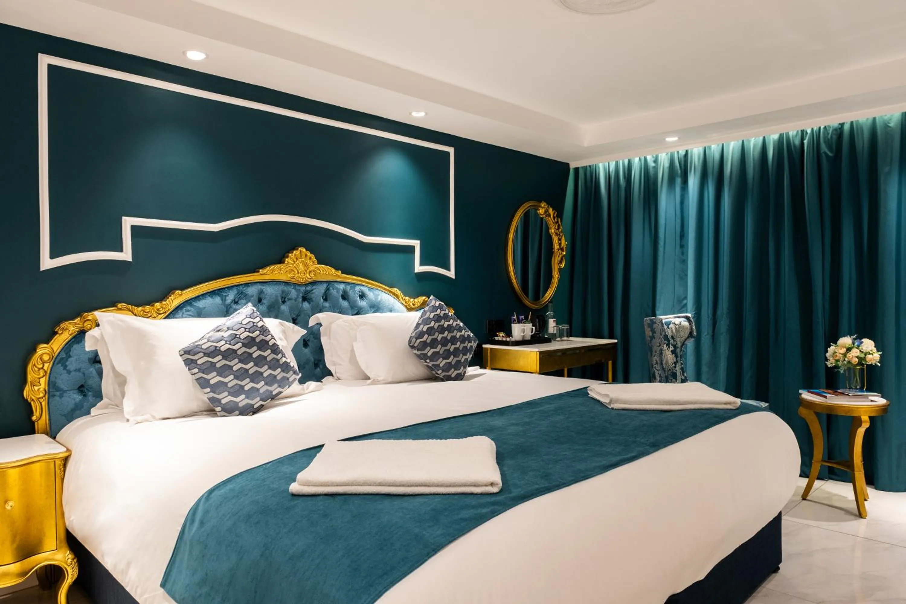 Bedroom, Bed in Muthu Glasgow River Hotel