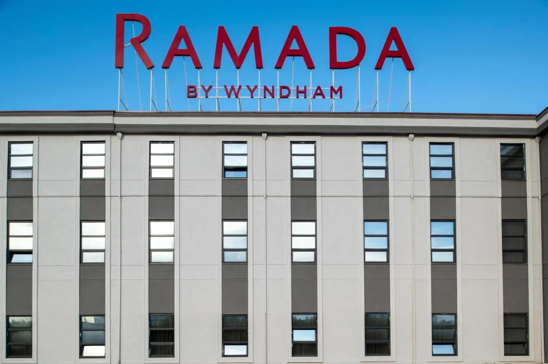 Property building in Ramada by Wyndham Karacabey Property building in Ramada by Wyndham Karacabey