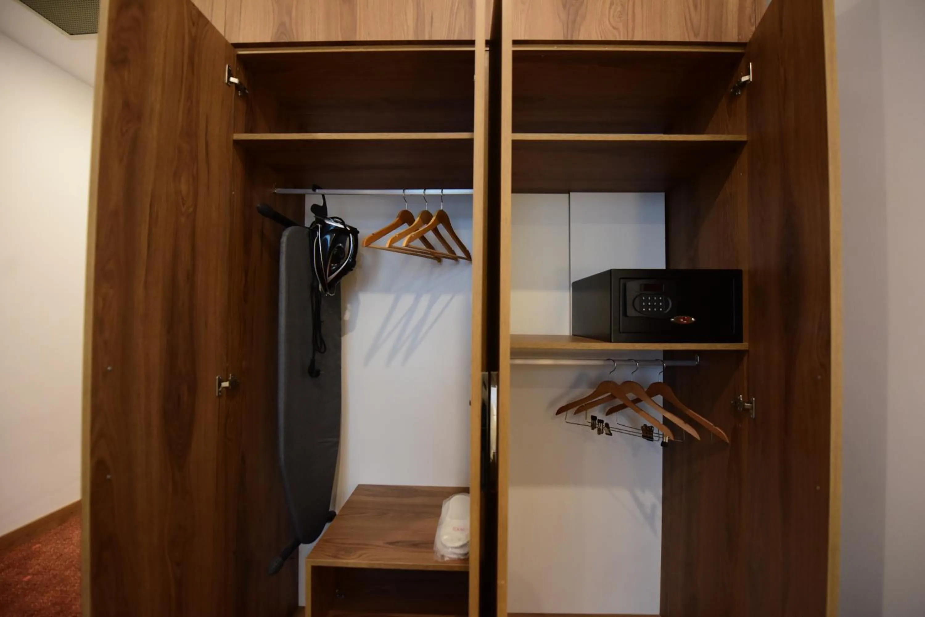 wardrobe in Ramada by Wyndham Karacabey