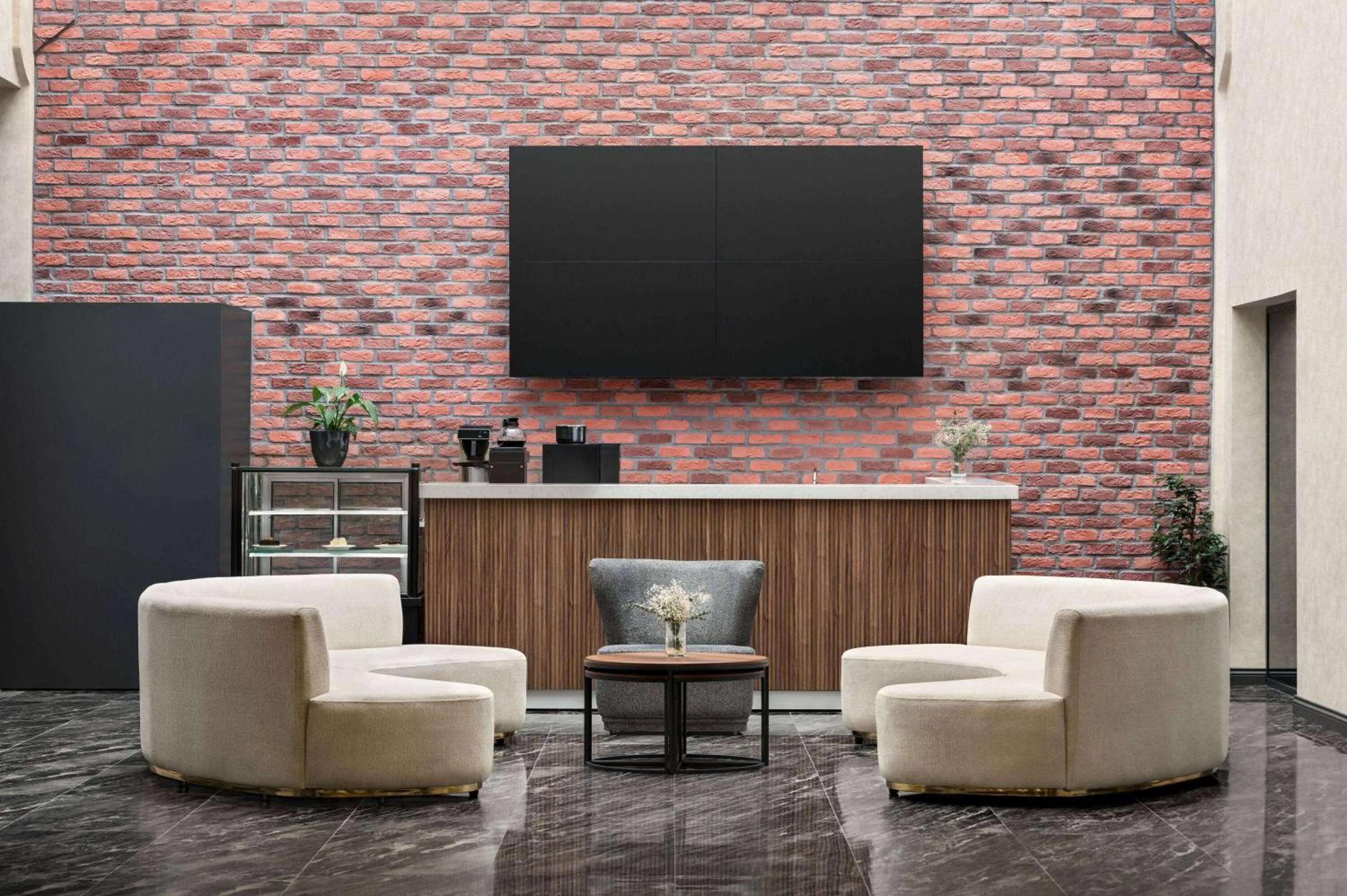 Lobby or reception in Ramada by Wyndham Karacabey